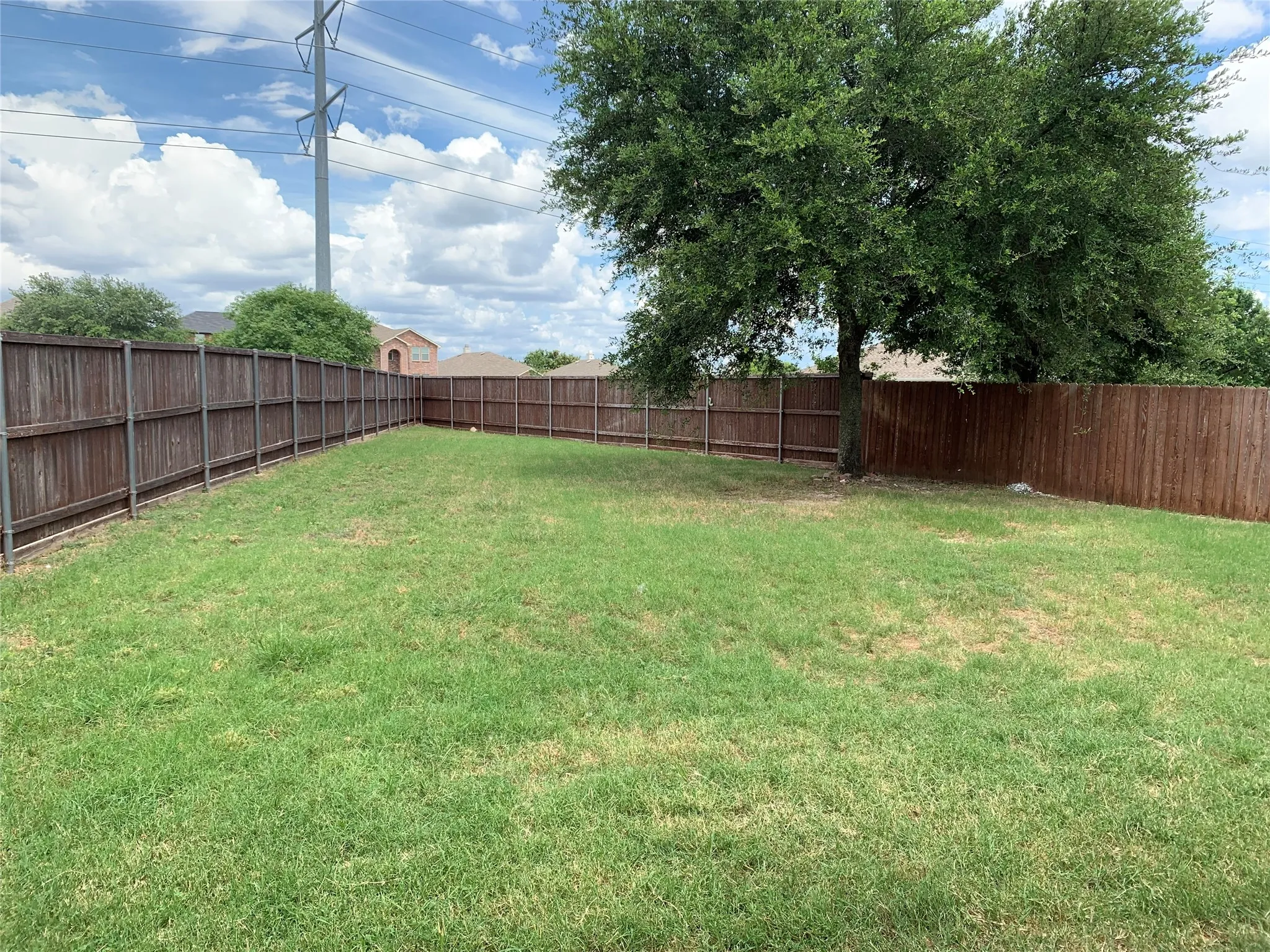 Single Family Residence For Rent in Collin County , 12870 Pearson Drive, Frisco, Texas 75035, 4 Bedroom, 3 Bathroom, 2 Garage spaces, 3,445 Sqft, built in 2004, mls#21375439, Real Estate Agent in Frisco, Homes For Rent in Collin county, Homes For Rent in Frisco, Realtor in Frisco Texas, Real Estate Brokerage Independent Realty Texas, Luminita Cordes Realtor