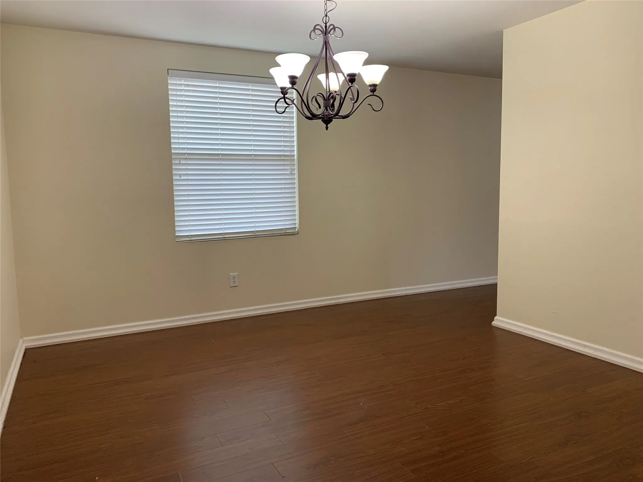 Single Family Residence For Rent in Collin County , 12870 Pearson Drive, Frisco, Texas 75035, 4 Bedroom, 3 Bathroom, 2 Garage spaces, 3,445 Sqft, built in 2004, mls#21375439, Real Estate Agent in Frisco, Homes For Rent in Collin county, Homes For Rent in Frisco, Realtor in Frisco Texas, Real Estate Brokerage Independent Realty Texas, Luminita Cordes Realtor