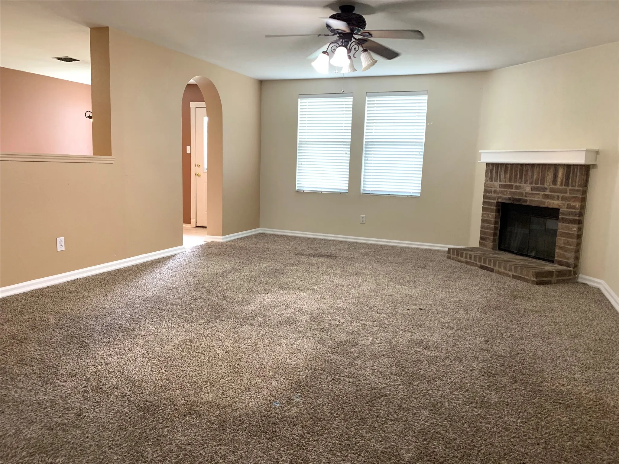Single Family Residence For Rent in Collin County , 12870 Pearson Drive, Frisco, Texas 75035, 4 Bedroom, 3 Bathroom, 2 Garage spaces, 3,445 Sqft, built in 2004, mls#21375439, Real Estate Agent in Frisco, Homes For Rent in Collin county, Homes For Rent in Frisco, Realtor in Frisco Texas, Real Estate Brokerage Independent Realty Texas, Luminita Cordes Realtor