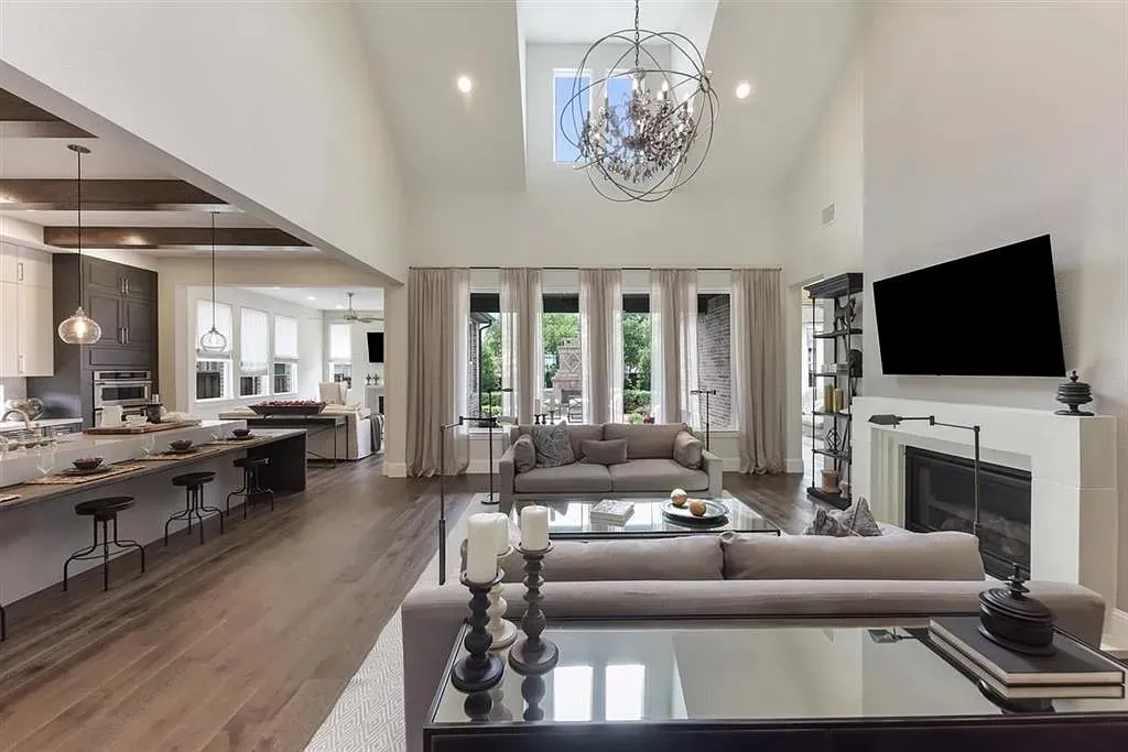 Single Family Residence For Sale in Collin County , 904 Devonshire Drive, Allen, Texas 75013, 5 Bedroom, 5 Bathroom, 2 Garage spaces, 4,389 Sqft, built in 2017, mls#21375446, Real Estate Agent in Allen, Homes For Sale in Collin county, Homes For Sale in Allen, Realtor in Allen Texas, Real Estate Brokerage Independent Realty Texas, Luminita Cordes Realtor