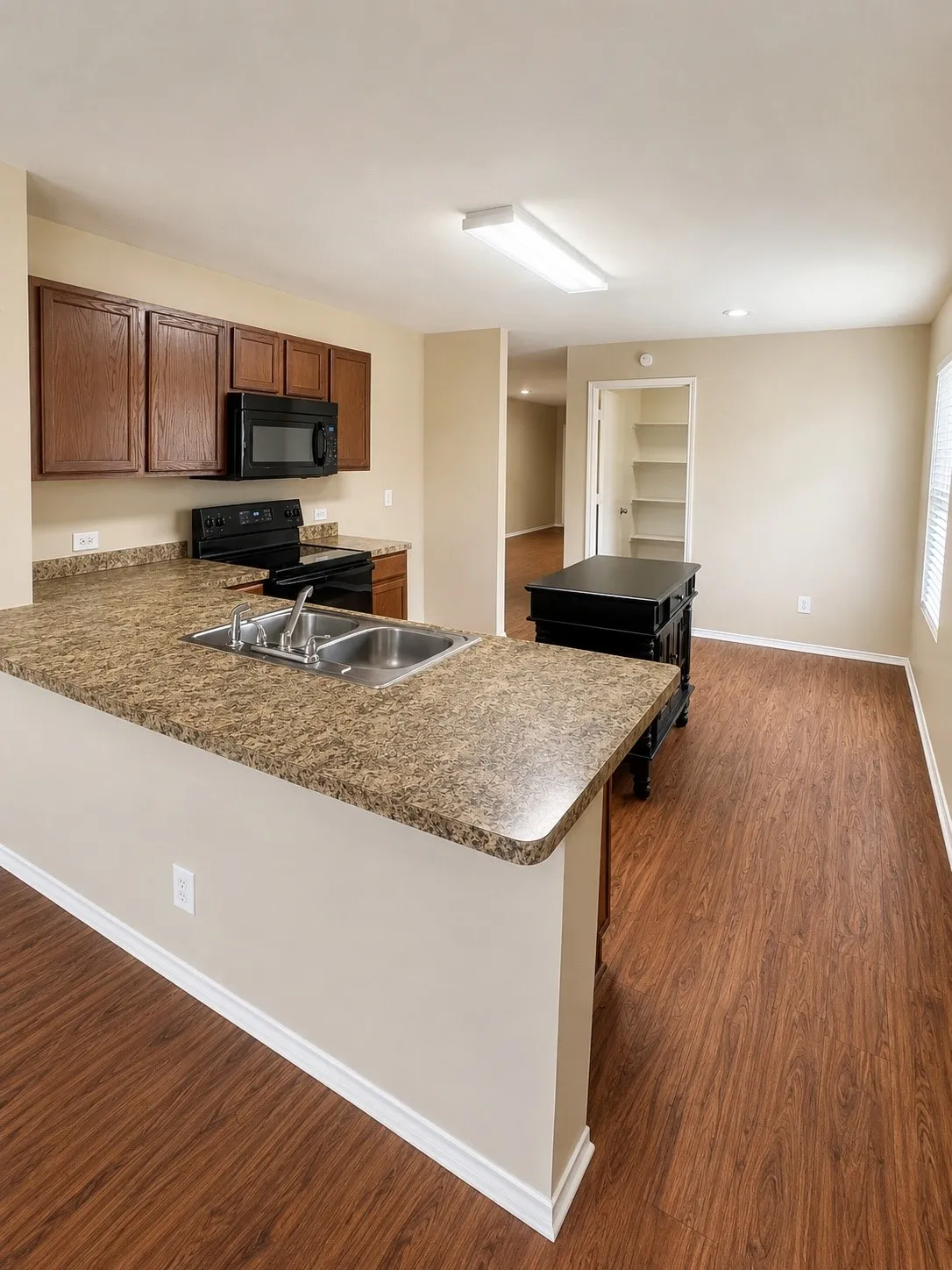 Single Family Residence For Rent in Denton County , 12617 Seagull Way, Frisco, Texas 75036, 4 Bedroom, 2 Bathroom, 2 Garage spaces, 1,968 Sqft, built in 2009, mls#21369069, Real Estate Agent in Frisco, Homes For Rent in Denton county, Homes For Rent in Frisco, Realtor in Frisco Texas, Real Estate Brokerage Independent Realty Texas, Luminita Cordes Realtor