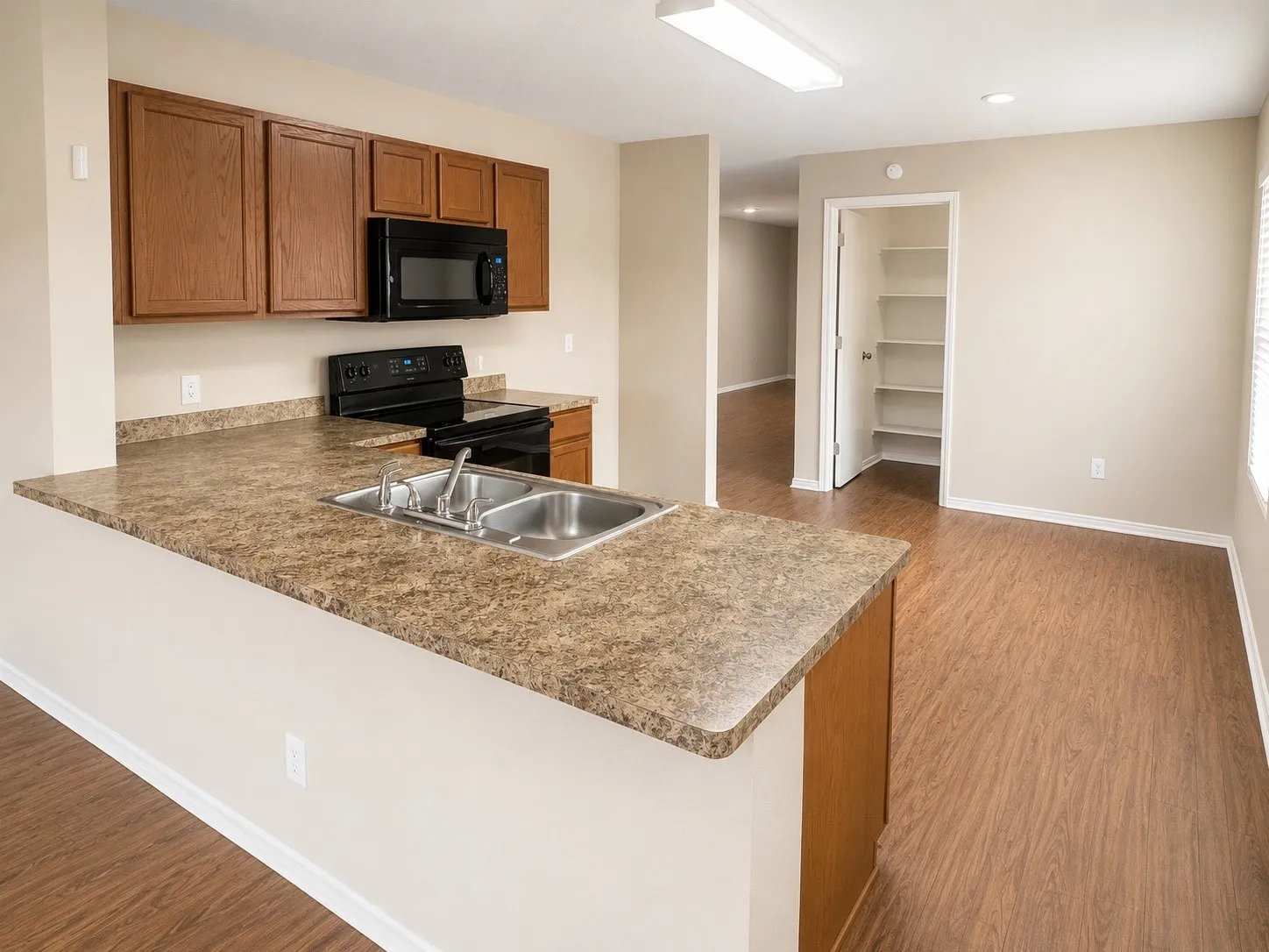 Single Family Residence For Rent in Denton County , 12617 Seagull Way, Frisco, Texas 75036, 4 Bedroom, 2 Bathroom, 2 Garage spaces, 1,968 Sqft, built in 2009, mls#21369069, Real Estate Agent in Frisco, Homes For Rent in Denton county, Homes For Rent in Frisco, Realtor in Frisco Texas, Real Estate Brokerage Independent Realty Texas, Luminita Cordes Realtor