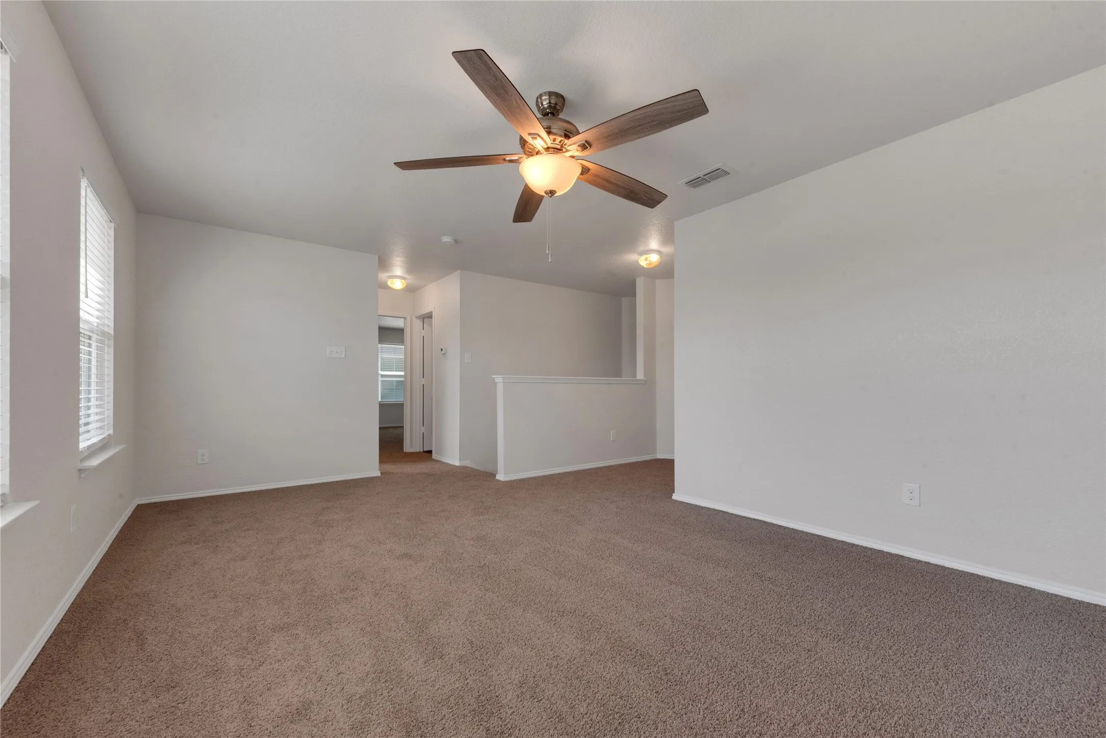 Single Family Residence For Sale in Denton County , 9225 Benevolent Court, Providence Village, Texas 76227, 4 Bedroom, 4 Bathroom, 2 Garage spaces, 2,534 Sqft, built in 2015, mls#21375312, Real Estate Agent in Providence Village, Homes For Sale in Denton county, Homes For Sale in Providence Village, Realtor in Providence Village Texas, Real Estate Brokerage Independent Realty Texas, Luminita Cordes Realtor