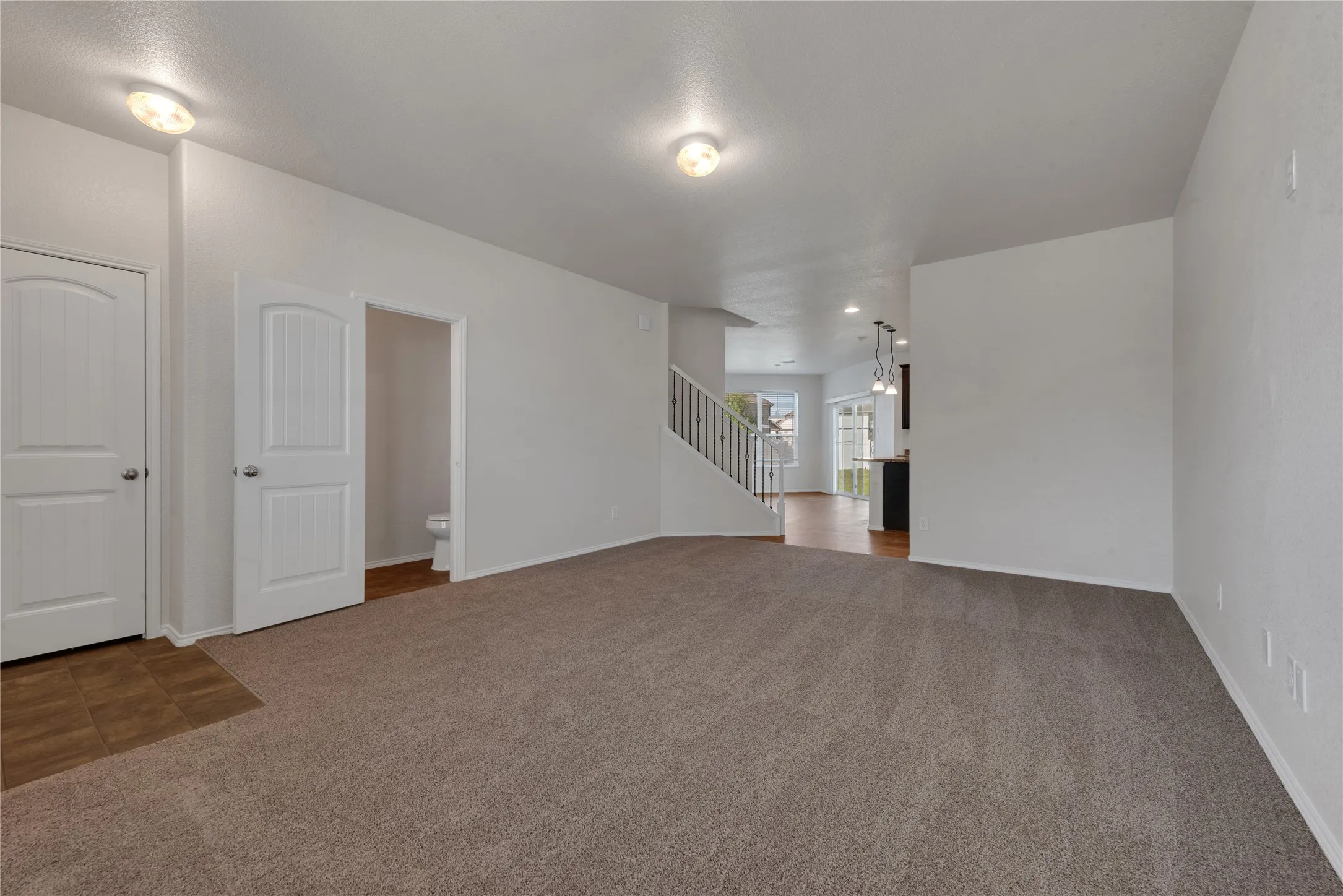 Single Family Residence For Sale in Denton County , 9225 Benevolent Court, Providence Village, Texas 76227, 4 Bedroom, 4 Bathroom, 2 Garage spaces, 2,534 Sqft, built in 2015, mls#21375312, Real Estate Agent in Providence Village, Homes For Sale in Denton county, Homes For Sale in Providence Village, Realtor in Providence Village Texas, Real Estate Brokerage Independent Realty Texas, Luminita Cordes Realtor