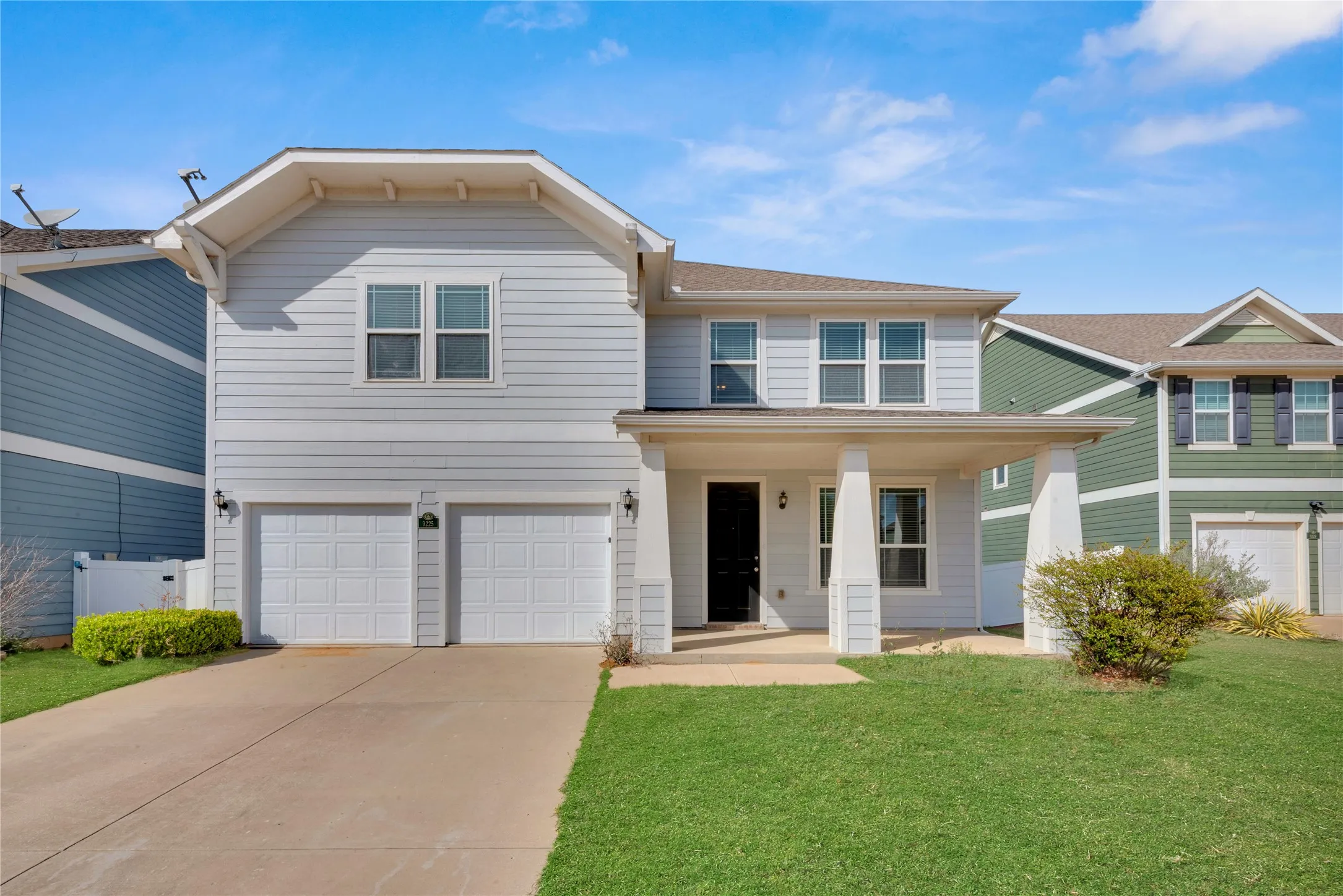 Single Family Residence For Sale in Denton County , 9225 Benevolent Court, Providence Village, Texas 76227, 4 Bedroom, 4 Bathroom, 2 Garage spaces, 2,534 Sqft, built in 2015, mls#21375312, Real Estate Agent in Providence Village, Homes For Sale in Denton county, Homes For Sale in Providence Village, Realtor in Providence Village Texas, Real Estate Brokerage Independent Realty Texas, Luminita Cordes Realtor