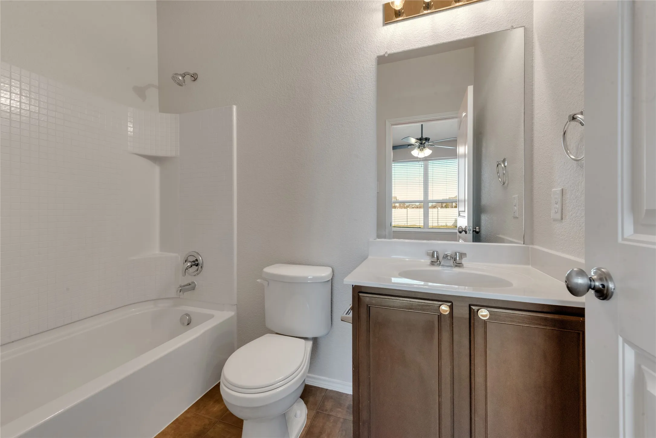 Single Family Residence For Sale in Denton County , 9225 Benevolent Court, Providence Village, Texas 76227, 4 Bedroom, 4 Bathroom, 2 Garage spaces, 2,534 Sqft, built in 2015, mls#21375312, Real Estate Agent in Providence Village, Homes For Sale in Denton county, Homes For Sale in Providence Village, Realtor in Providence Village Texas, Real Estate Brokerage Independent Realty Texas, Luminita Cordes Realtor