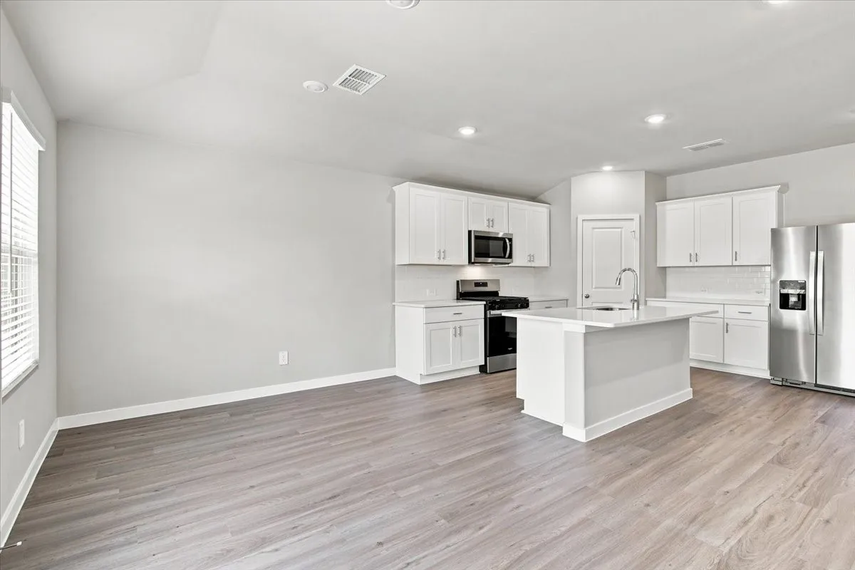 Single Family Residence For Rent in Grayson County , 2109 Rannoch Street, Sherman, Texas 75092, 3 Bedroom, 2 Bathroom, 2 Garage spaces, 1,659 Sqft, built in 2026, mls#21375391, Real Estate Agent in Sherman, Homes For Rent in Grayson county, Homes For Rent in Sherman, Realtor in Sherman Texas, Real Estate Brokerage Independent Realty Texas, Luminita Cordes Realtor