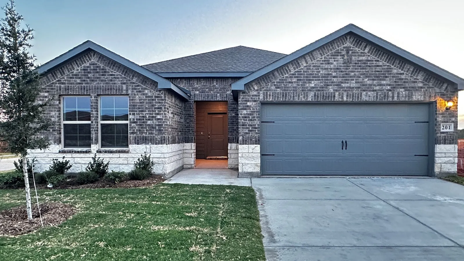 Single Family Residence For Sale in Kaufman County , 201 Van Horn Drive, Terrell, Texas 75160, 4 Bedroom, 2 Bathroom, 2 Garage spaces, 1,791 Sqft, built in 2026, mls#21375449, Real Estate Agent in Terrell, Homes For Sale in Kaufman county, Homes For Sale in Terrell, Realtor in Terrell Texas, Real Estate Brokerage Independent Realty Texas, Luminita Cordes Realtor