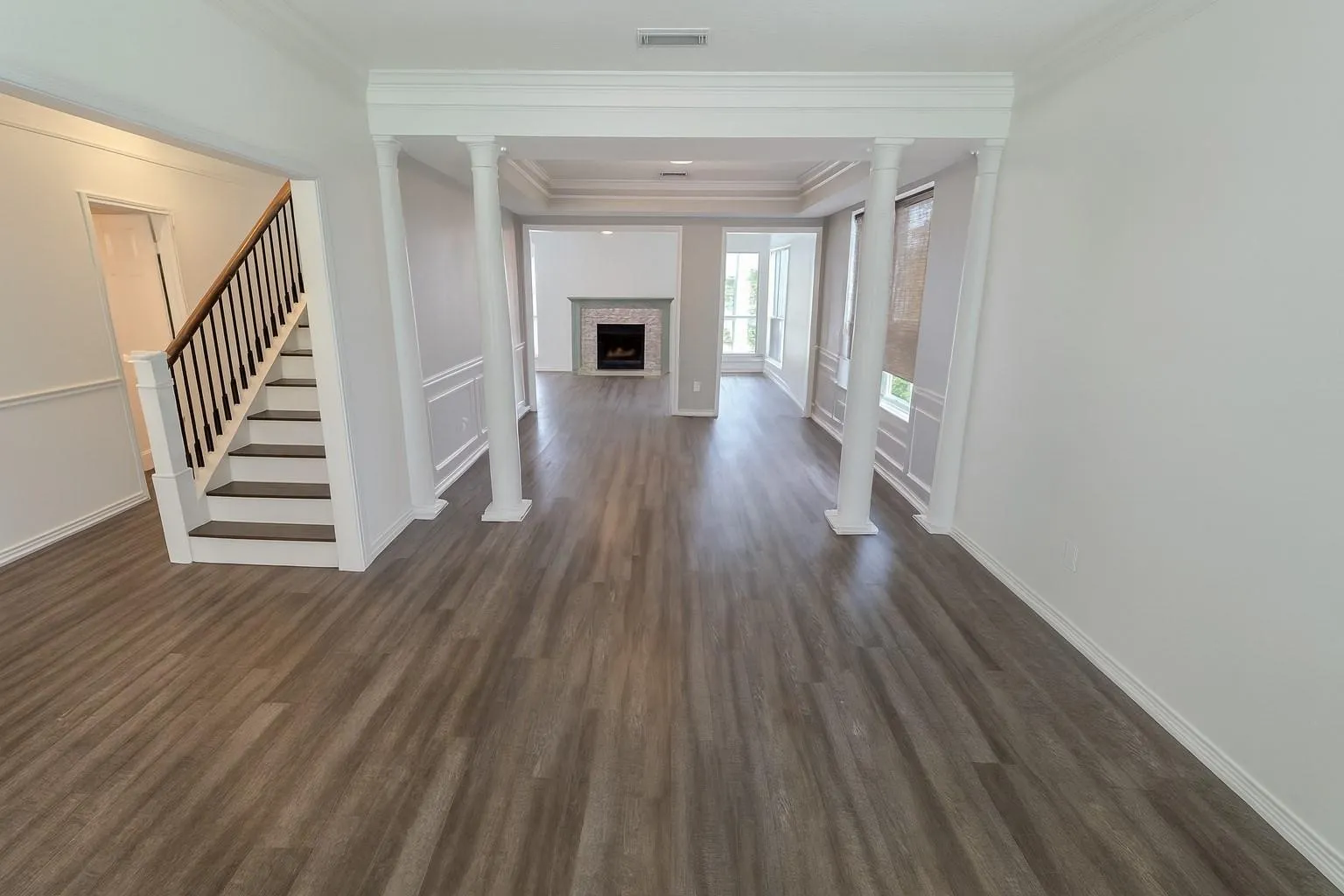 Single Family Residence For Rent in Collin County , 2009 Antwerp Avenue, Plano, Texas 75025, 4 Bedroom, 4 Bathroom, 2 Garage spaces, 2,449 Sqft, built in 1988, mls#21375467, Real Estate Agent in Plano, Homes For Rent in Collin county, Homes For Rent in Plano, Realtor in Plano Texas, Real Estate Brokerage Independent Realty Texas, Luminita Cordes Realtor