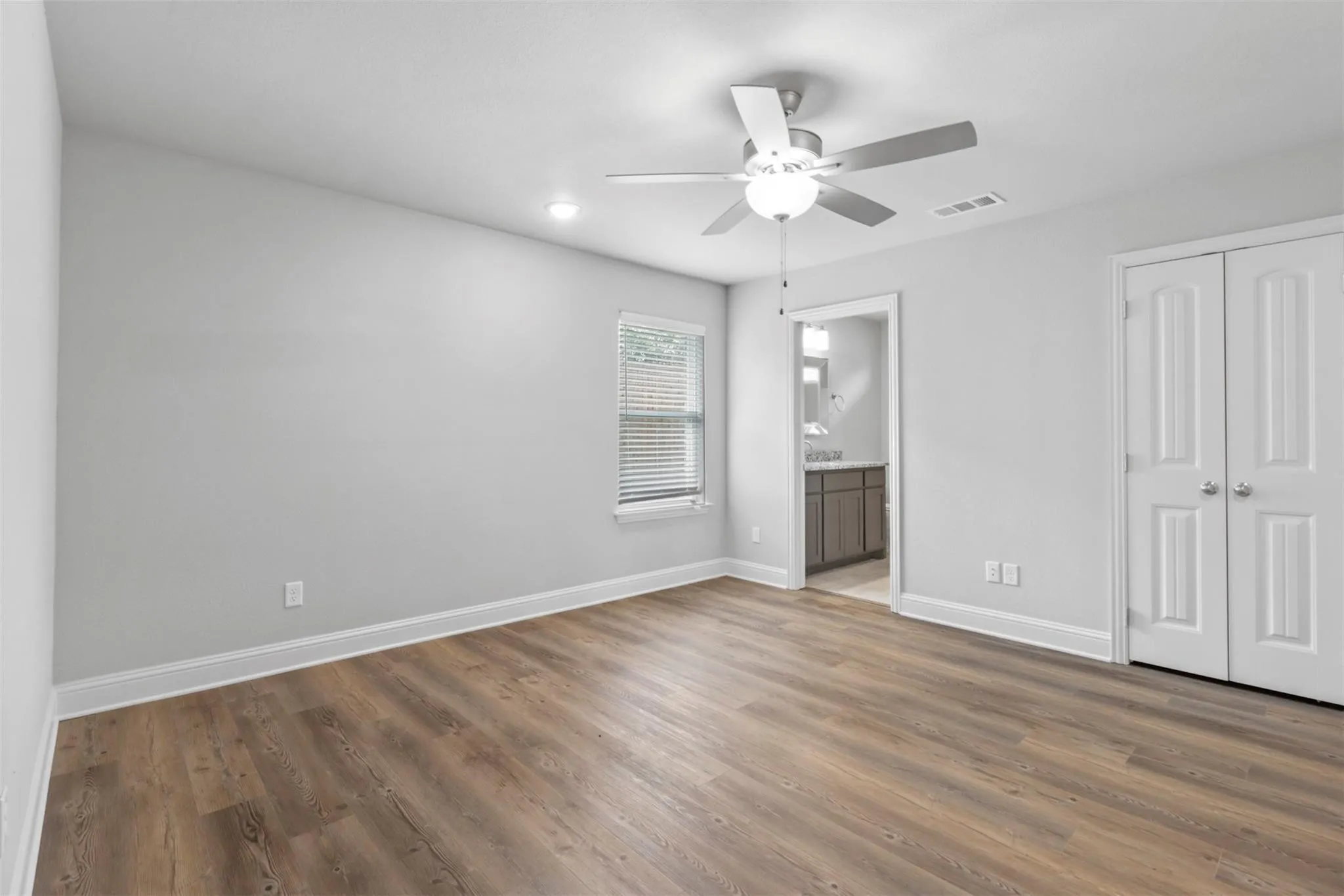 Single Family Residence For Rent in Grayson County , 1601 Aleia Cove, Sherman, Texas 75092, 3 Bedroom, 2 Bathroom, 2 Garage spaces, 1,404 Sqft, built in 2023, mls#21375470, Real Estate Agent in Sherman, Homes For Rent in Grayson county, Homes For Rent in Sherman, Realtor in Sherman Texas, Real Estate Brokerage Independent Realty Texas, Luminita Cordes Realtor