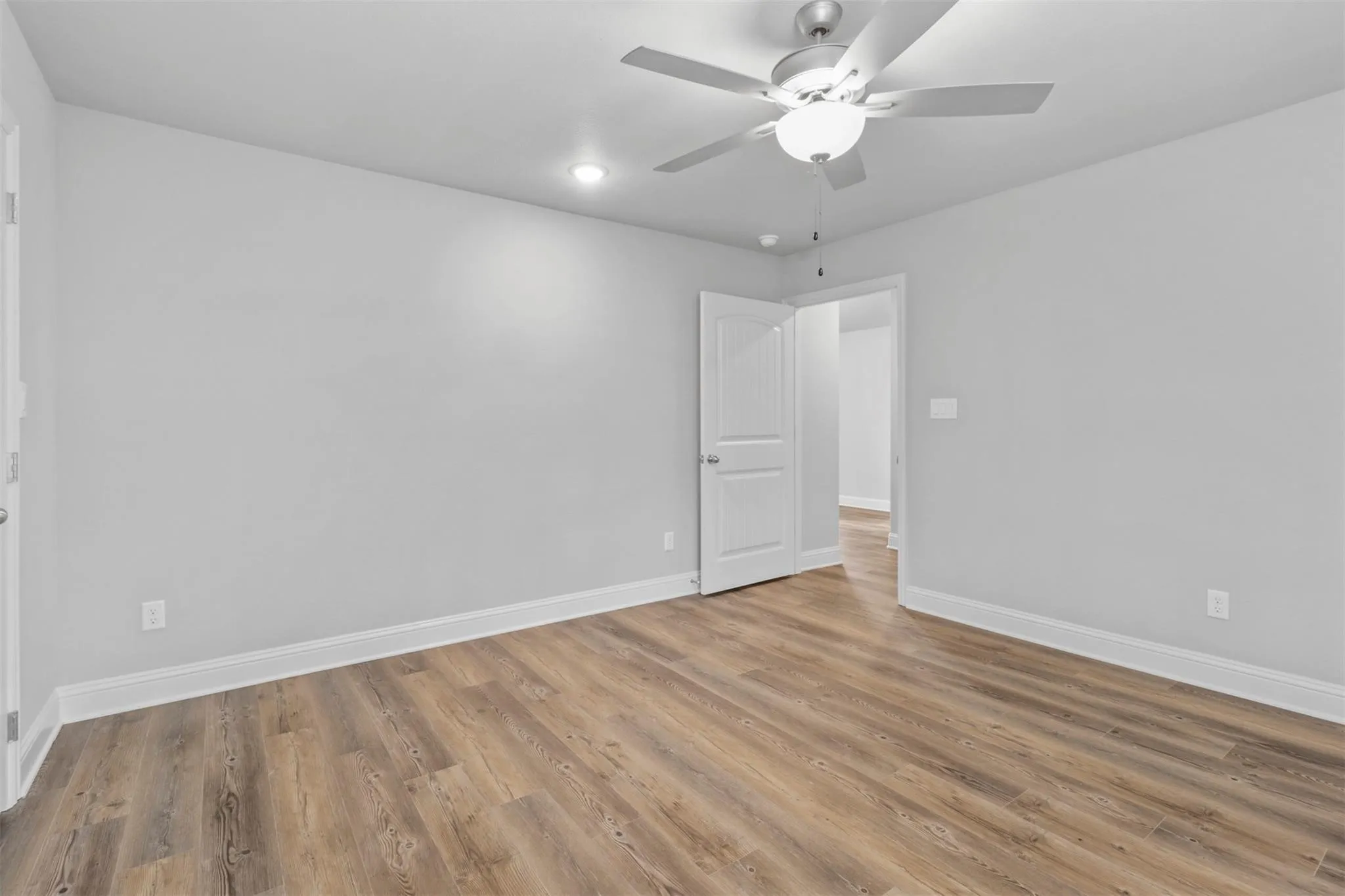 Single Family Residence For Rent in Grayson County , 1601 Aleia Cove, Sherman, Texas 75092, 3 Bedroom, 2 Bathroom, 2 Garage spaces, 1,404 Sqft, built in 2023, mls#21375470, Real Estate Agent in Sherman, Homes For Rent in Grayson county, Homes For Rent in Sherman, Realtor in Sherman Texas, Real Estate Brokerage Independent Realty Texas, Luminita Cordes Realtor