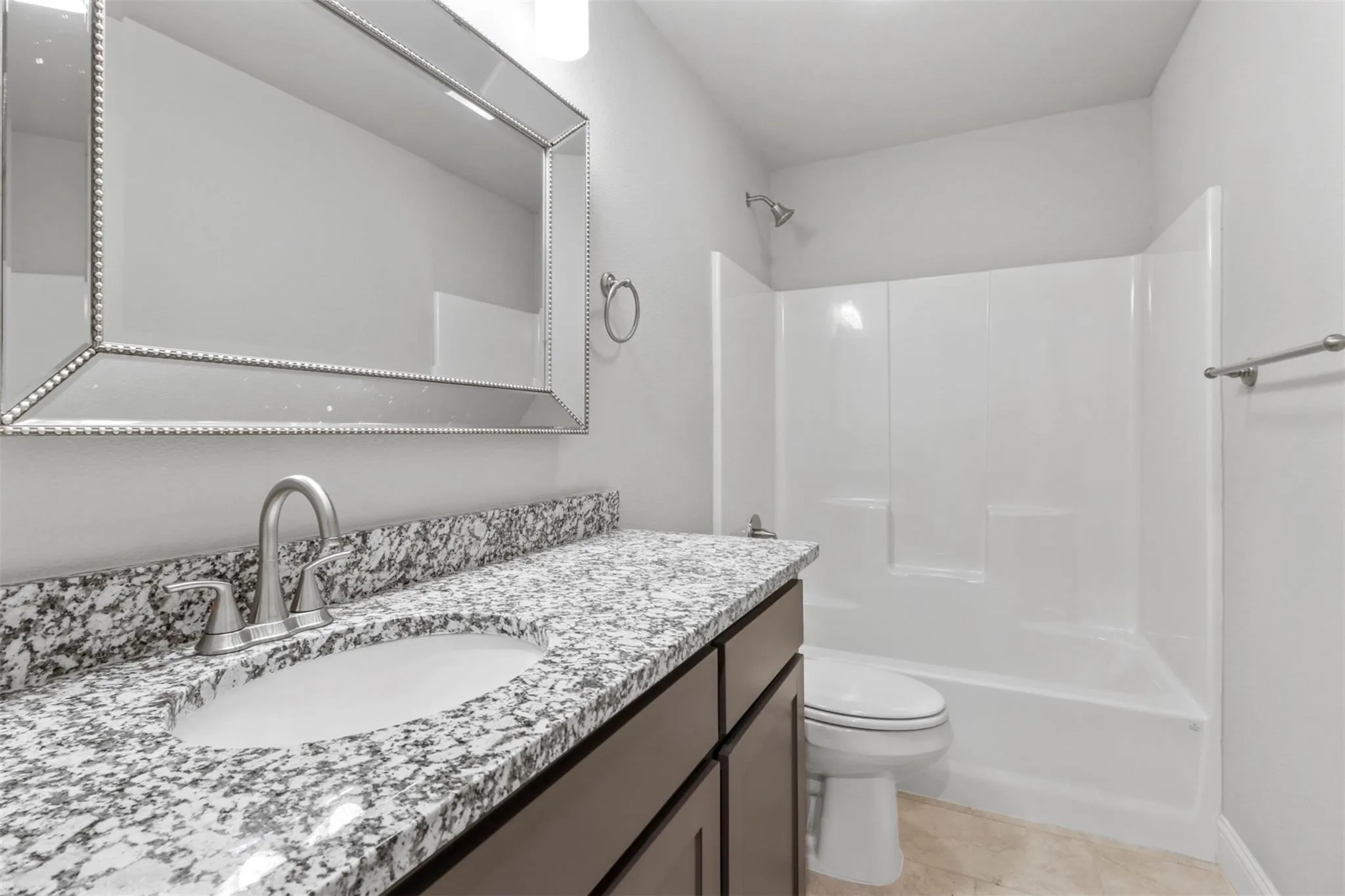 Single Family Residence For Rent in Grayson County , 1601 Aleia Cove, Sherman, Texas 75092, 3 Bedroom, 2 Bathroom, 2 Garage spaces, 1,404 Sqft, built in 2023, mls#21375470, Real Estate Agent in Sherman, Homes For Rent in Grayson county, Homes For Rent in Sherman, Realtor in Sherman Texas, Real Estate Brokerage Independent Realty Texas, Luminita Cordes Realtor