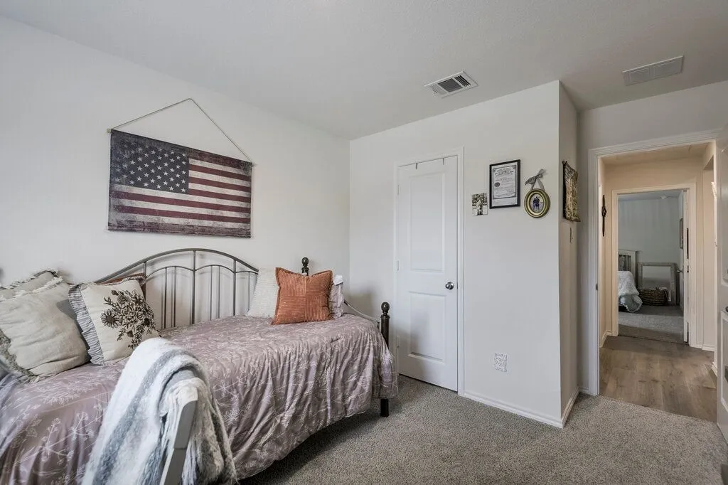 Single Family Residence For Sale in Ellis County , 1110 Baldwin Lane, Ennis, Texas 75119, 3 Bedroom, 2 Bathroom, 2 Garage spaces, 1,636 Sqft, built in 2023, mls#21375436, Real Estate Agent in Ennis, Homes For Sale in Ellis county, Homes For Sale in Ennis, Realtor in Ennis Texas, Real Estate Brokerage Independent Realty Texas, Luminita Cordes Realtor