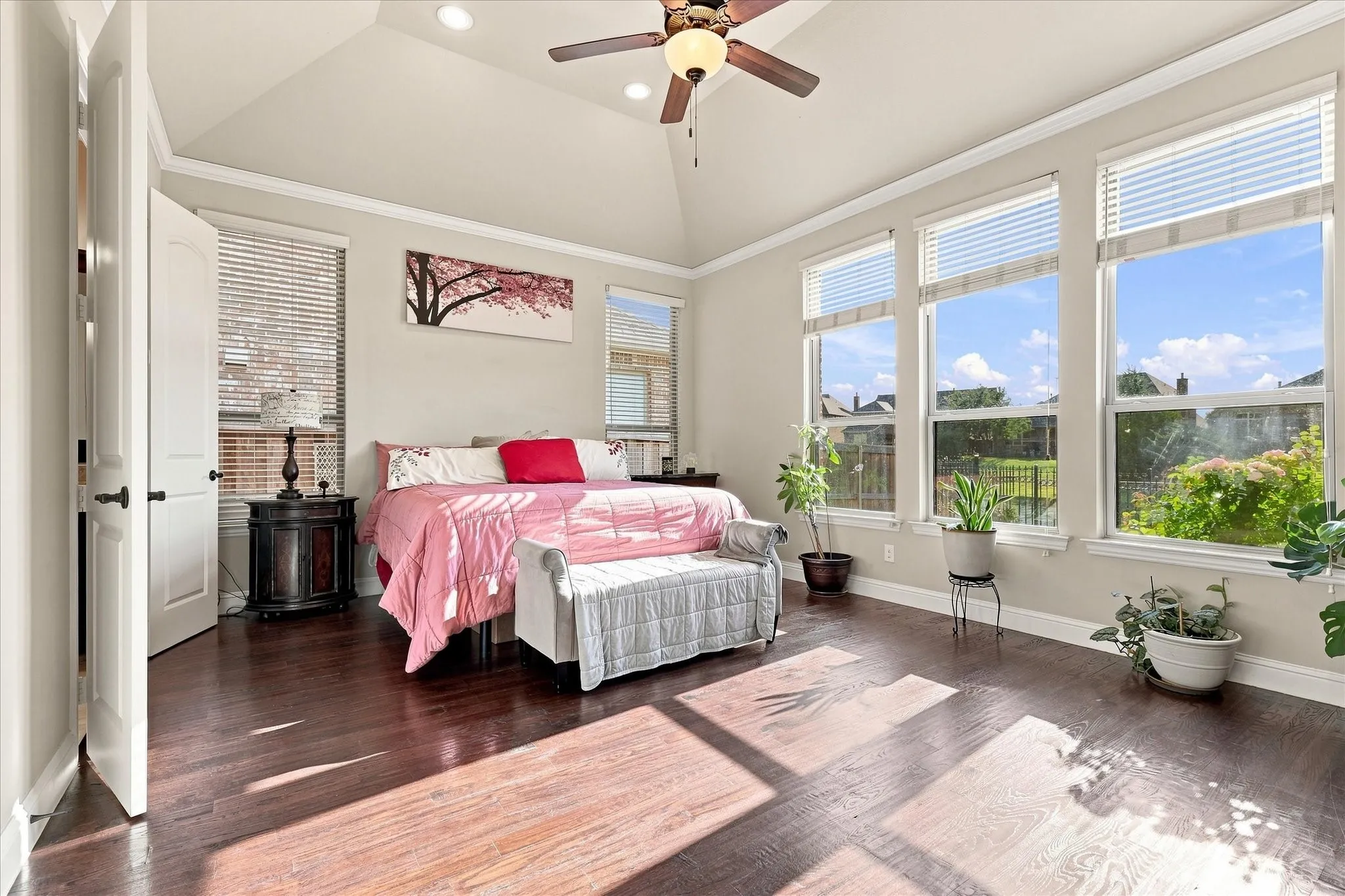 Private primary bedroom