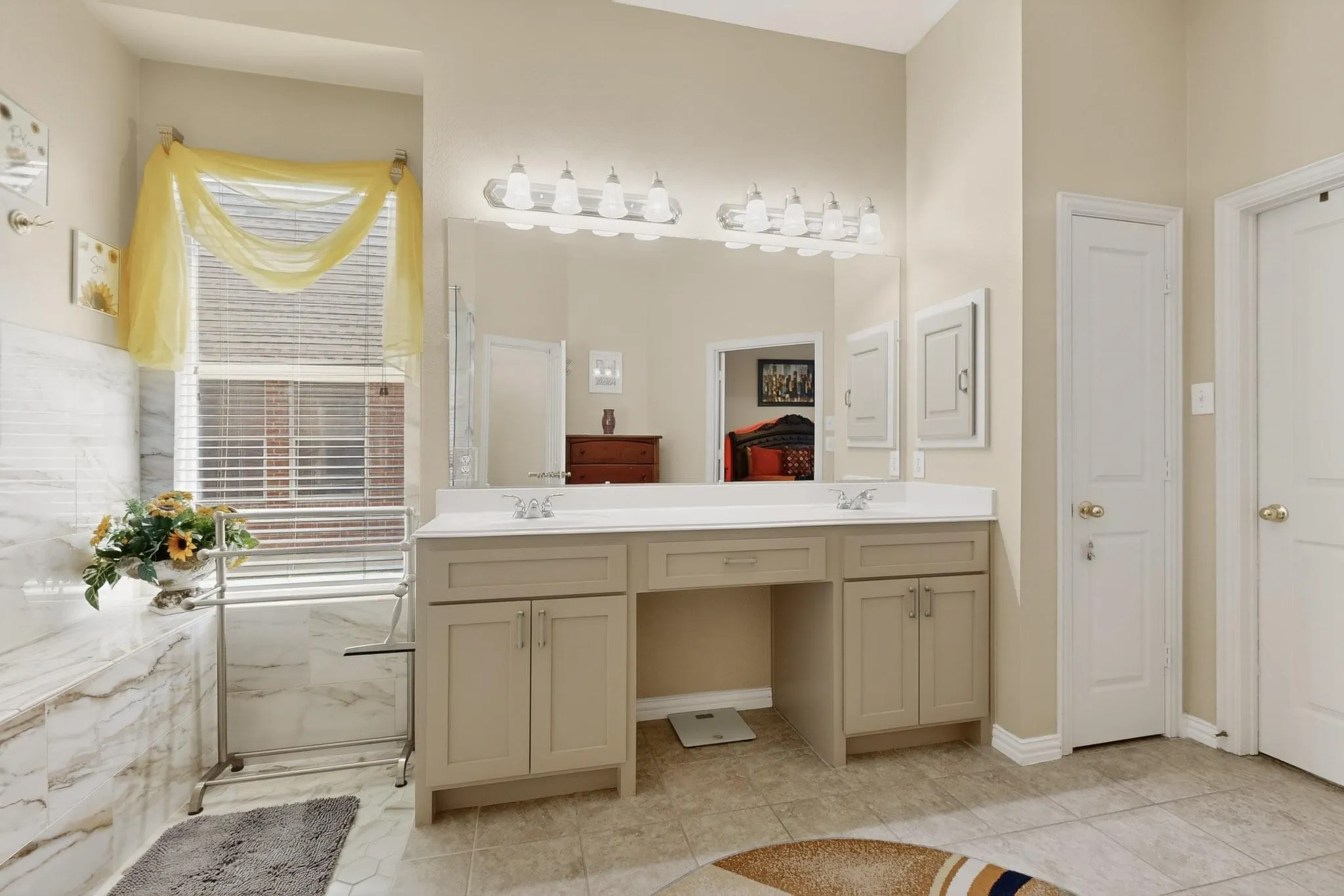Single Family Residence For Sale in Tarrant County , 6869 Cape Cod Drive, Grand Prairie, Texas 75054, 3 Bedroom, 3 Bathroom, 2 Garage spaces, 2,983 Sqft, built in 2003, mls#21375469, Real Estate Agent in Grand Prairie, Homes For Sale in Tarrant county, Homes For Sale in Grand Prairie, Realtor in Grand Prairie Texas, Real Estate Brokerage Independent Realty Texas, Luminita Cordes Realtor