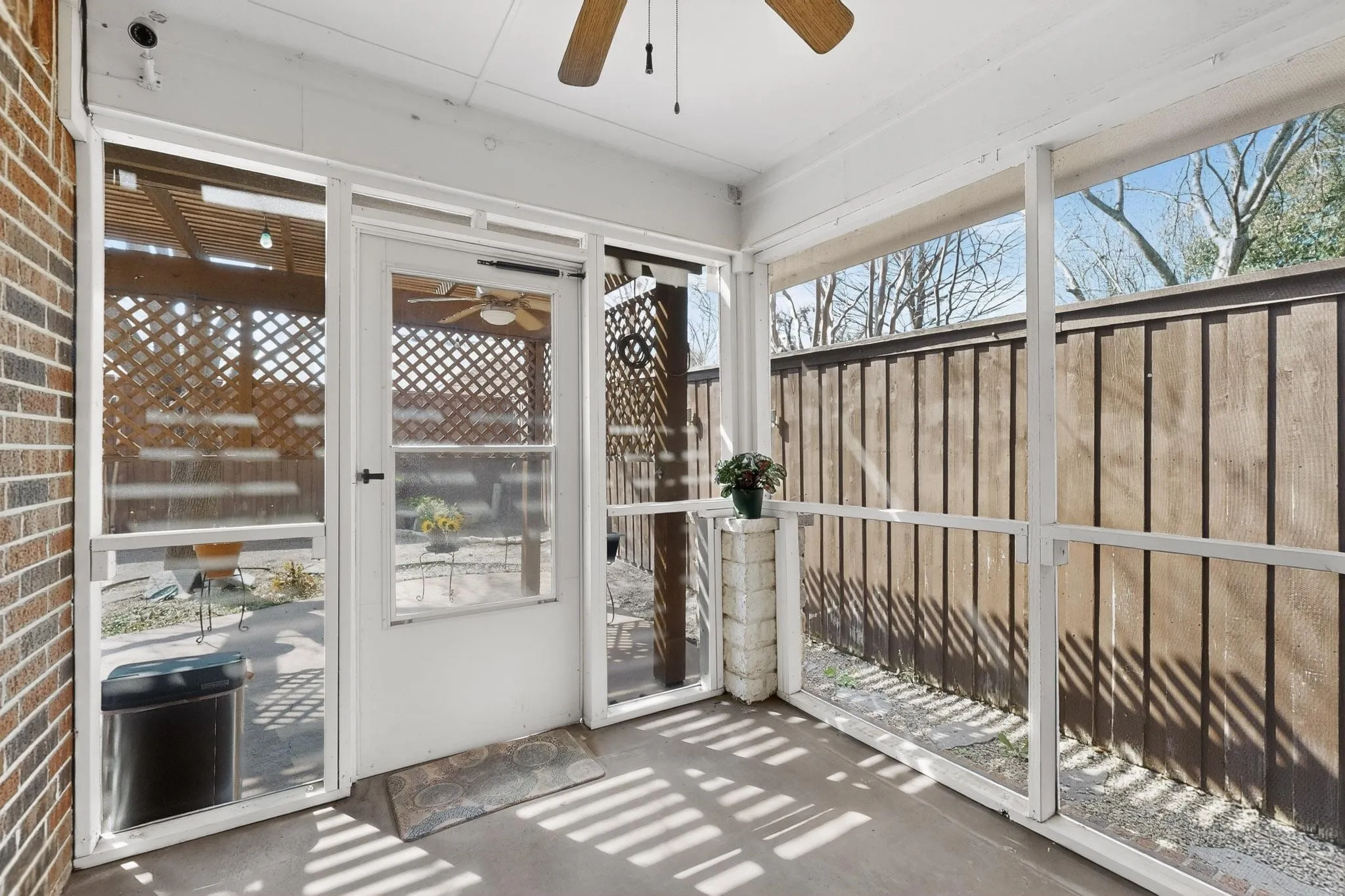 Single Family Residence For Sale in Tarrant County , 6869 Cape Cod Drive, Grand Prairie, Texas 75054, 3 Bedroom, 3 Bathroom, 2 Garage spaces, 2,983 Sqft, built in 2003, mls#21375469, Real Estate Agent in Grand Prairie, Homes For Sale in Tarrant county, Homes For Sale in Grand Prairie, Realtor in Grand Prairie Texas, Real Estate Brokerage Independent Realty Texas, Luminita Cordes Realtor