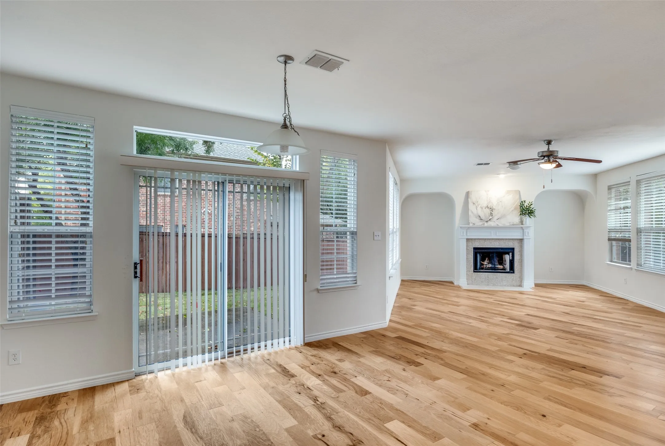 Single Family Residence For Rent in Collin County , 2025 Testament Trail, Plano, Texas 75074, 4 Bedroom, 3 Bathroom, 2 Garage spaces, 3,411 Sqft, built in 2006, mls#21375480, Real Estate Agent in Plano, Homes For Rent in Collin county, Homes For Rent in Plano, Realtor in Plano Texas, Real Estate Brokerage Independent Realty Texas, Luminita Cordes Realtor