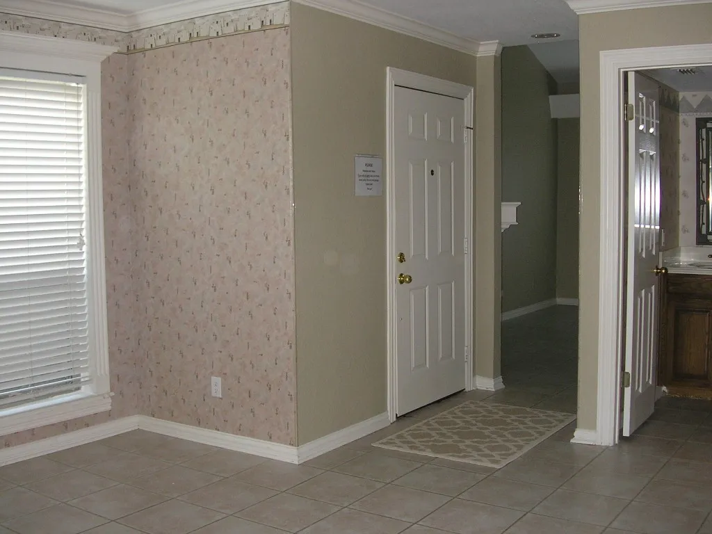 Duplex For Rent in Tarrant County , 224 Wayside Court, Bedford, Texas 76021, 3 Bedroom, 3 Bathroom, 2 Garage spaces, 1,593 Sqft, built in 1984, mls#21375307, Real Estate Agent in Bedford, Homes For Rent in Tarrant county, Homes For Rent in Bedford, Realtor in Bedford Texas, Real Estate Brokerage Independent Realty Texas, Luminita Cordes Realtor