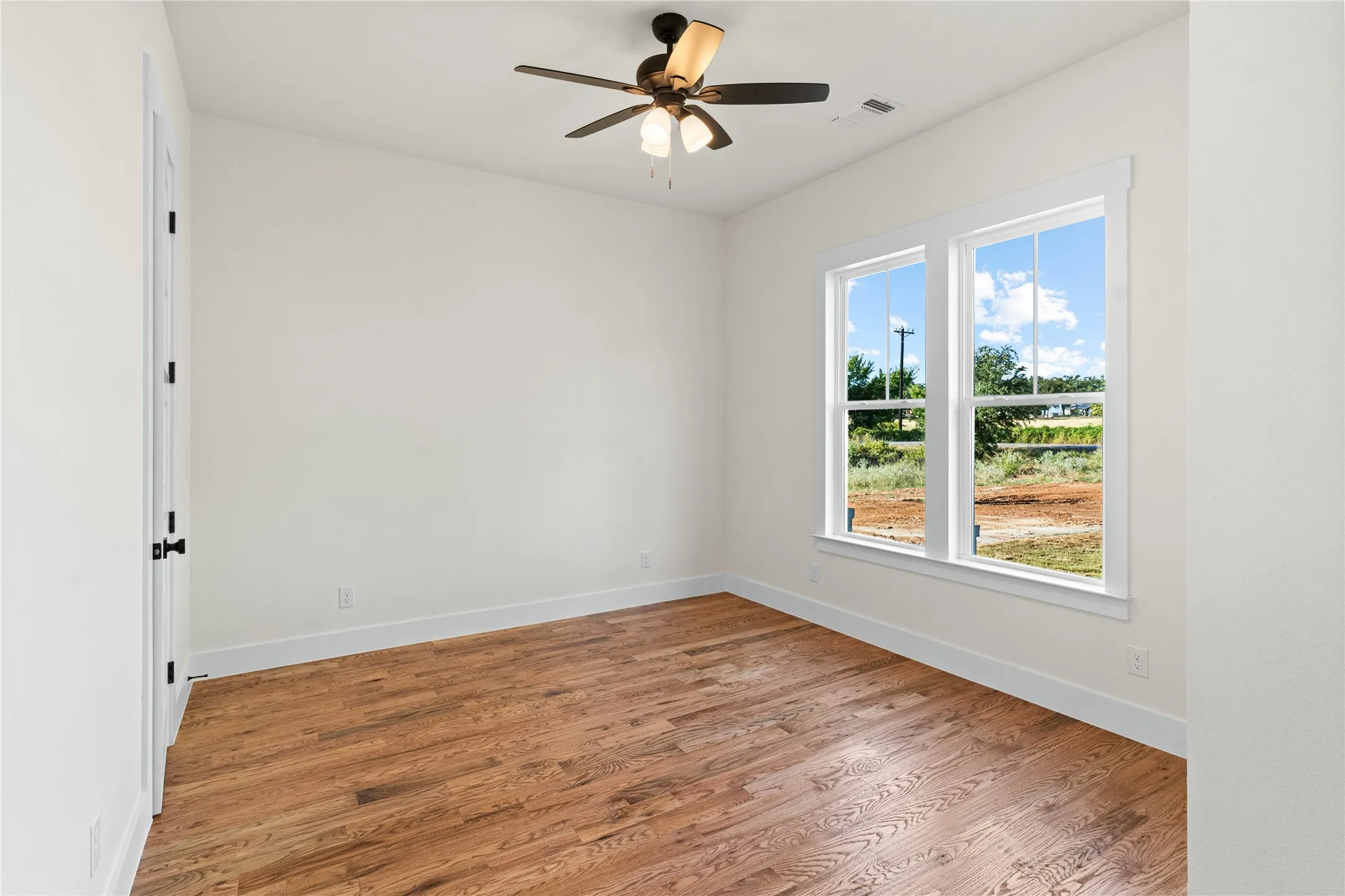 Single Family Residence For Sale in Parker County , 3470 Old Agnes Road, Weatherford, Texas 76088, 4 Bedroom, 4 Bathroom, 3 Garage spaces, 2,950 Sqft, built in 2026, mls#21375104, Real Estate Agent in Weatherford, Homes For Sale in Parker county, Homes For Sale in Weatherford, Realtor in Weatherford Texas, Real Estate Brokerage Independent Realty Texas, Luminita Cordes Realtor