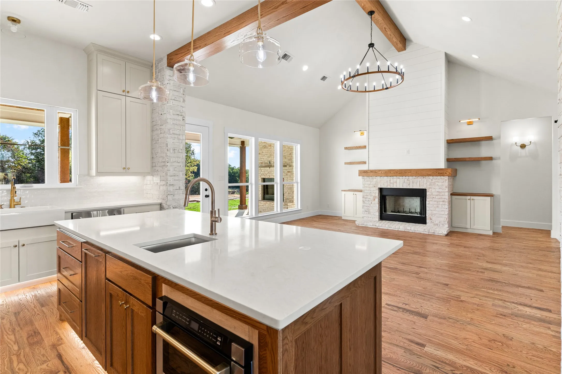 Single Family Residence For Sale in Parker County , 3470 Old Agnes Road, Weatherford, Texas 76088, 4 Bedroom, 4 Bathroom, 3 Garage spaces, 2,950 Sqft, built in 2026, mls#21375104, Real Estate Agent in Weatherford, Homes For Sale in Parker county, Homes For Sale in Weatherford, Realtor in Weatherford Texas, Real Estate Brokerage Independent Realty Texas, Luminita Cordes Realtor