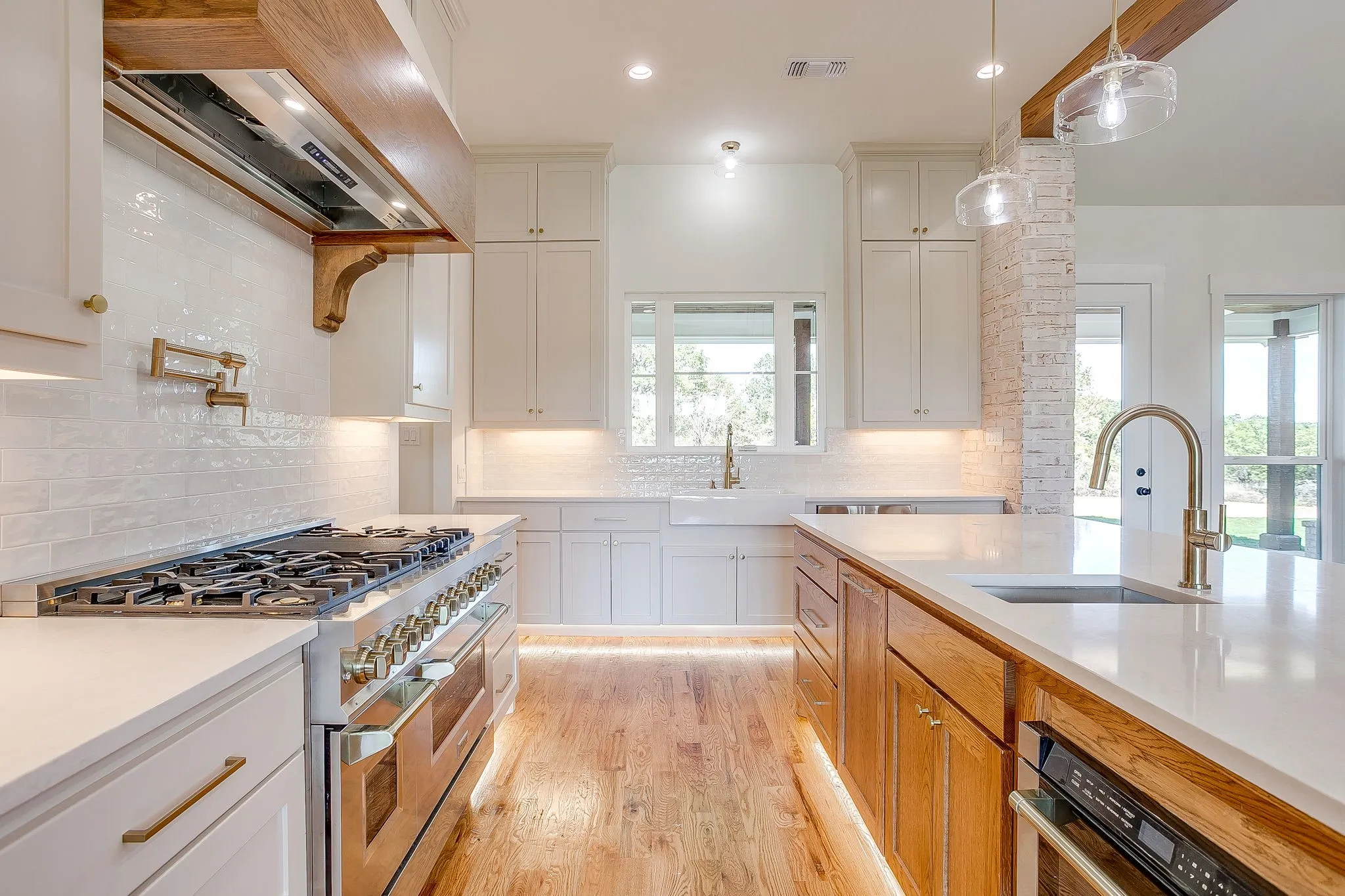 Single Family Residence For Sale in Parker County , 3470 Old Agnes Road, Weatherford, Texas 76088, 4 Bedroom, 4 Bathroom, 3 Garage spaces, 2,950 Sqft, built in 2026, mls#21375104, Real Estate Agent in Weatherford, Homes For Sale in Parker county, Homes For Sale in Weatherford, Realtor in Weatherford Texas, Real Estate Brokerage Independent Realty Texas, Luminita Cordes Realtor