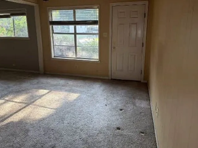 Single Family Residence For Sale in Marion County , 701 N Owens, Jefferson, Texas 75657, 3 Bedroom, 1 Bathroom, Garage spaces, 1,695 Sqft, built in 1961, mls#21375495, Real Estate Agent in Jefferson, Homes For Sale in Marion county, Homes For Sale in Jefferson, Realtor in Jefferson Texas, Real Estate Brokerage Independent Realty Texas, Luminita Cordes Realtor