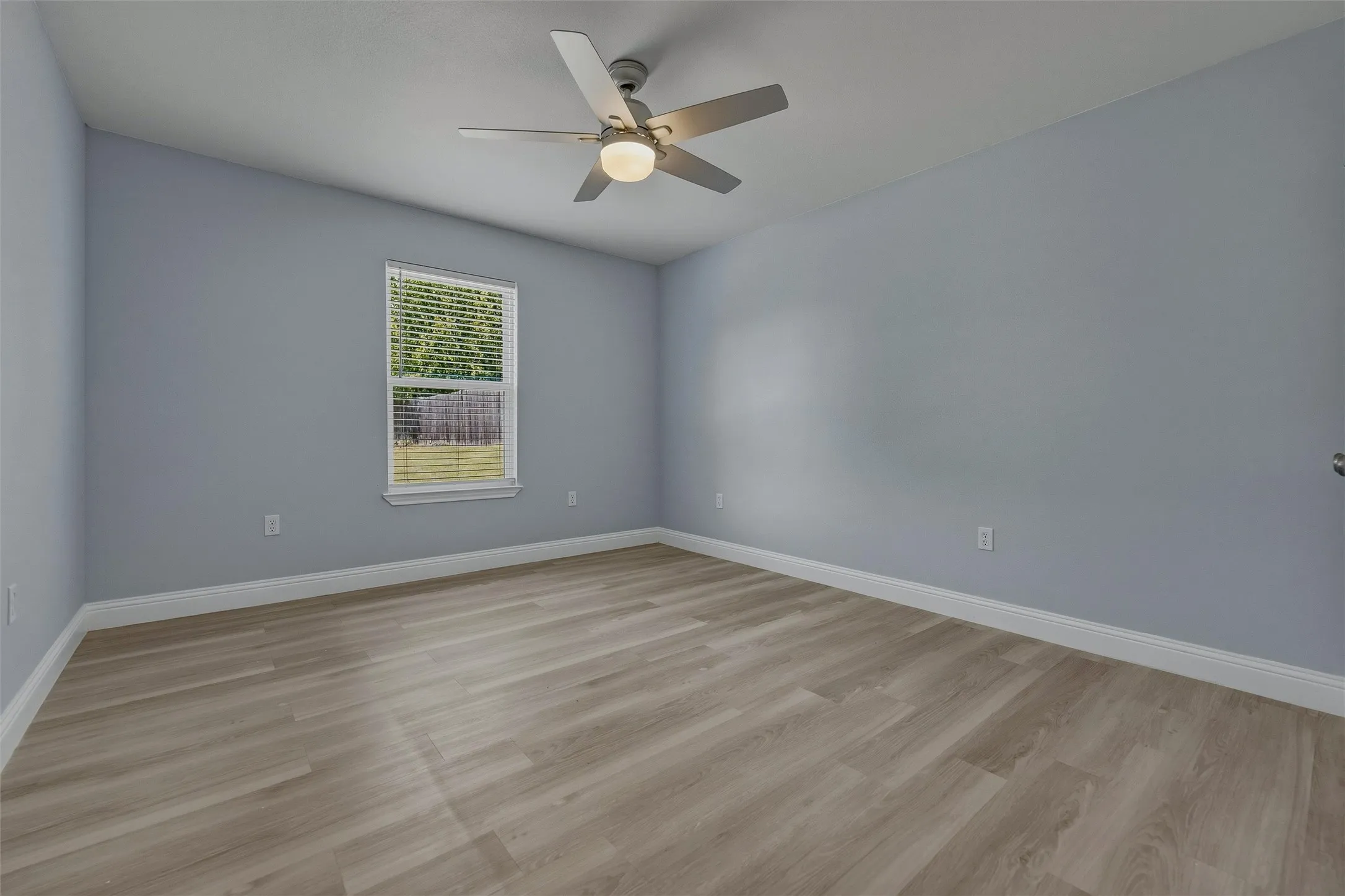 Single Family Residence For Rent in Parker County , 324 Hillcroft Road, Fort Worth, Texas 76108, 3 Bedroom, 2 Bathroom, 2 Garage spaces, 1,904 Sqft, built in 2019, mls#21375503, Real Estate Agent in Fort Worth, Homes For Rent in Parker county, Homes For Rent in Fort Worth, Realtor in Fort Worth Texas, Real Estate Brokerage Independent Realty Texas, Luminita Cordes Realtor