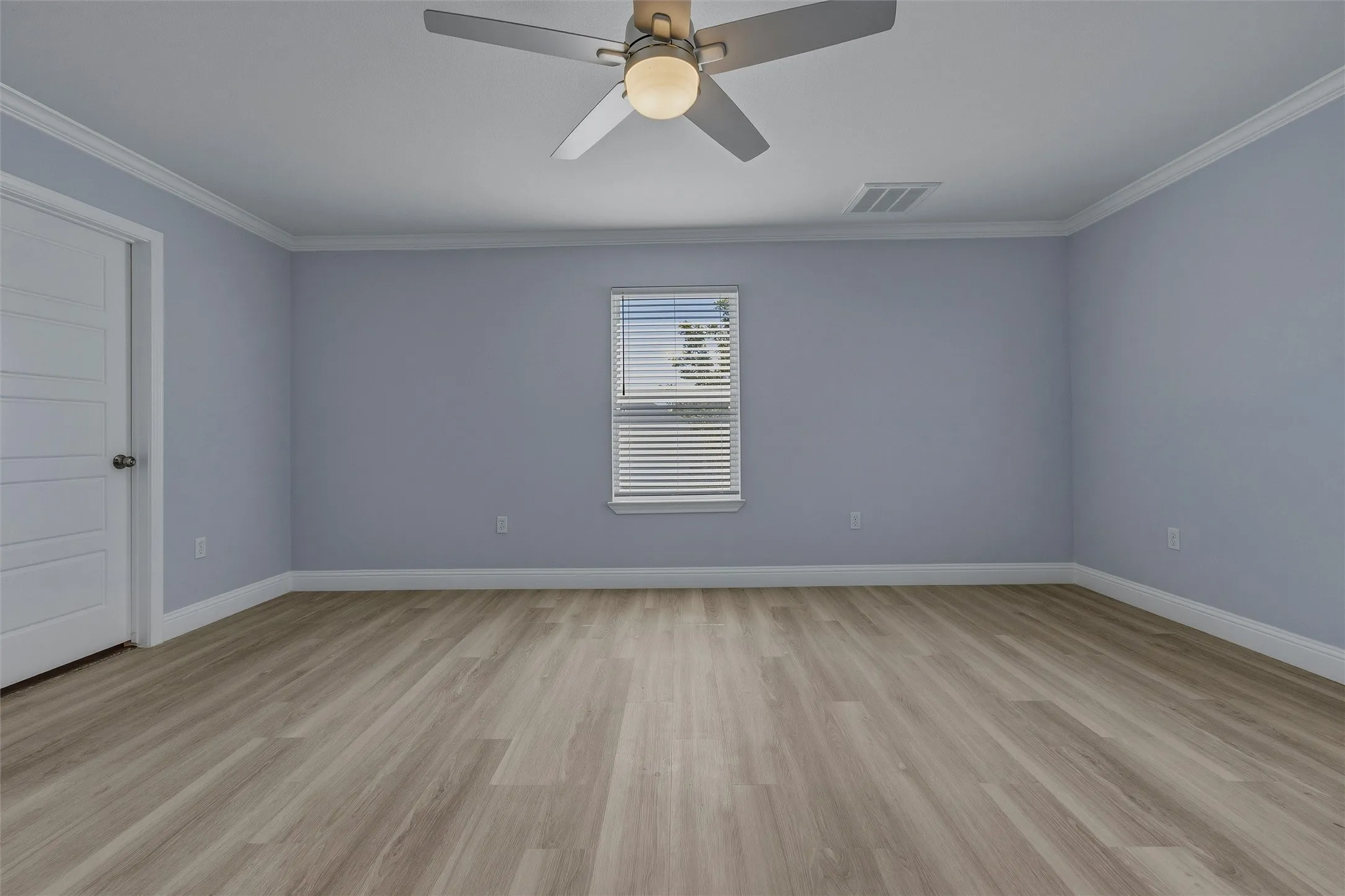 Single Family Residence For Rent in Parker County , 324 Hillcroft Road, Fort Worth, Texas 76108, 3 Bedroom, 2 Bathroom, 2 Garage spaces, 1,904 Sqft, built in 2019, mls#21375503, Real Estate Agent in Fort Worth, Homes For Rent in Parker county, Homes For Rent in Fort Worth, Realtor in Fort Worth Texas, Real Estate Brokerage Independent Realty Texas, Luminita Cordes Realtor