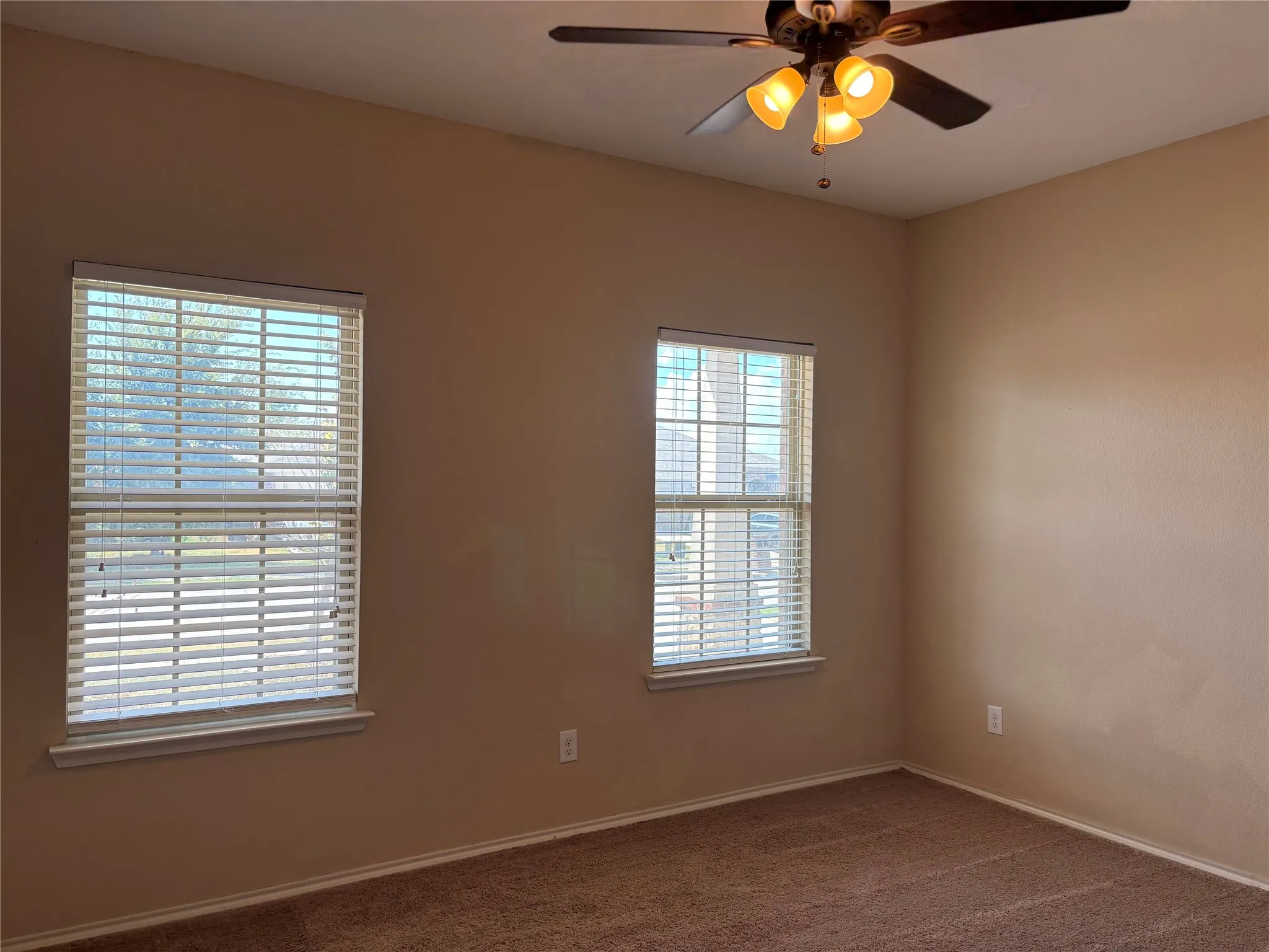Single Family Residence For Rent in Collin County , 1122 Bellevue Drive, Princeton, Texas 75407, 3 Bedroom, 2 Bathroom, 2 Garage spaces, 1,967 Sqft, built in 2015, mls#21375507, Real Estate Agent in Princeton, Homes For Rent in Collin county, Homes For Rent in Princeton, Realtor in Princeton Texas, Real Estate Brokerage Independent Realty Texas, Luminita Cordes Realtor