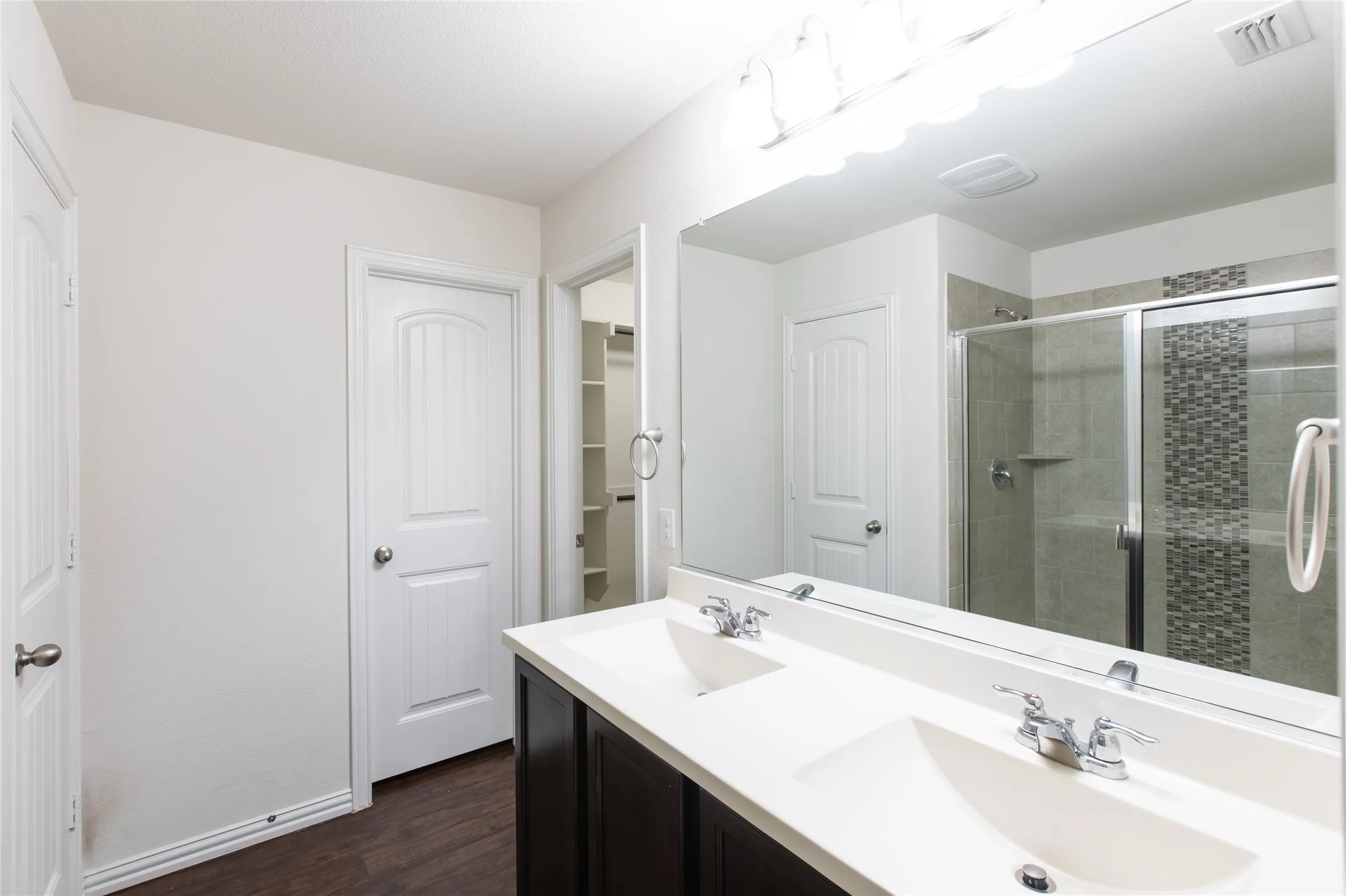 Single Family Residence For Rent in Collin County , 905 Silverbell Street, Princeton, Texas 75407, 3 Bedroom, 2 Bathroom, 2 Garage spaces, 1,445 Sqft, built in 2018, mls#21375499, Real Estate Agent in Princeton, Homes For Rent in Collin county, Homes For Rent in Princeton, Realtor in Princeton Texas, Real Estate Brokerage Independent Realty Texas, Luminita Cordes Realtor
