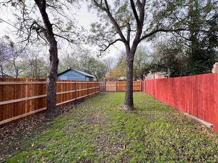 Duplex For Sale in Tarrant County , 3217 NW 29th Street, Fort Worth, Texas 76106, 0, 0, Garage spaces, 0 Sqft, built in 1928, mls#21375472, Real Estate Agent in Fort Worth, Homes For Sale in Tarrant county, Homes For Sale in Fort Worth, Realtor in Fort Worth Texas, Real Estate Brokerage Independent Realty Texas, Luminita Cordes Realtor