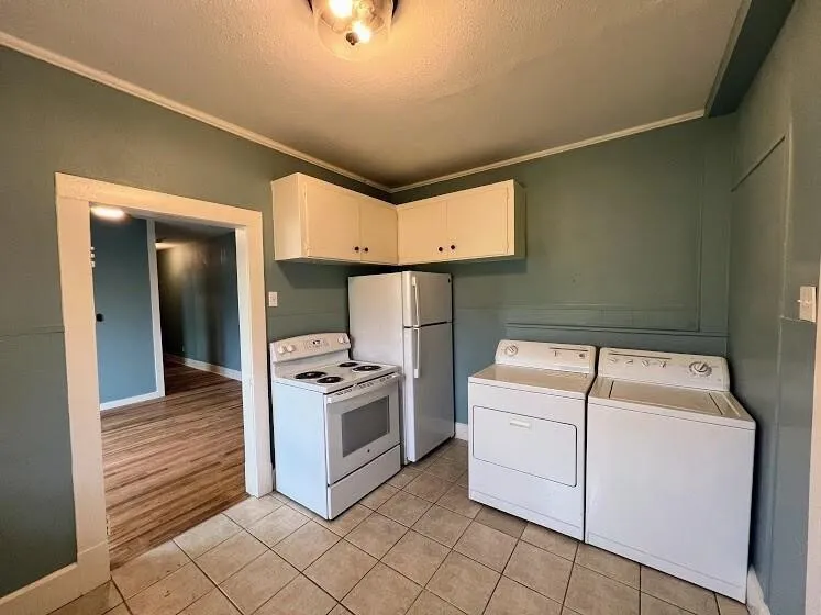 Duplex For Sale in Tarrant County , 3217 NW 29th Street, Fort Worth, Texas 76106, 0, 0, Garage spaces, 0 Sqft, built in 1928, mls#21375472, Real Estate Agent in Fort Worth, Homes For Sale in Tarrant county, Homes For Sale in Fort Worth, Realtor in Fort Worth Texas, Real Estate Brokerage Independent Realty Texas, Luminita Cordes Realtor