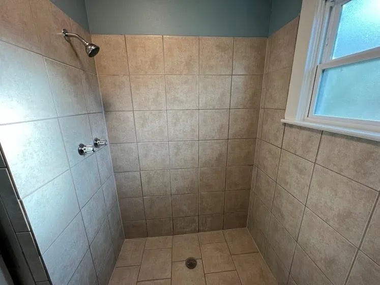 Duplex For Sale in Tarrant County , 3217 NW 29th Street, Fort Worth, Texas 76106, 0, 0, Garage spaces, 0 Sqft, built in 1928, mls#21375472, Real Estate Agent in Fort Worth, Homes For Sale in Tarrant county, Homes For Sale in Fort Worth, Realtor in Fort Worth Texas, Real Estate Brokerage Independent Realty Texas, Luminita Cordes Realtor