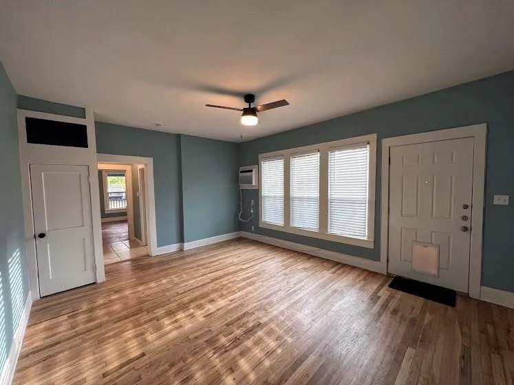 Duplex For Sale in Tarrant County , 3217 NW 29th Street, Fort Worth, Texas 76106, 0, 0, Garage spaces, 0 Sqft, built in 1928, mls#21375472, Real Estate Agent in Fort Worth, Homes For Sale in Tarrant county, Homes For Sale in Fort Worth, Realtor in Fort Worth Texas, Real Estate Brokerage Independent Realty Texas, Luminita Cordes Realtor