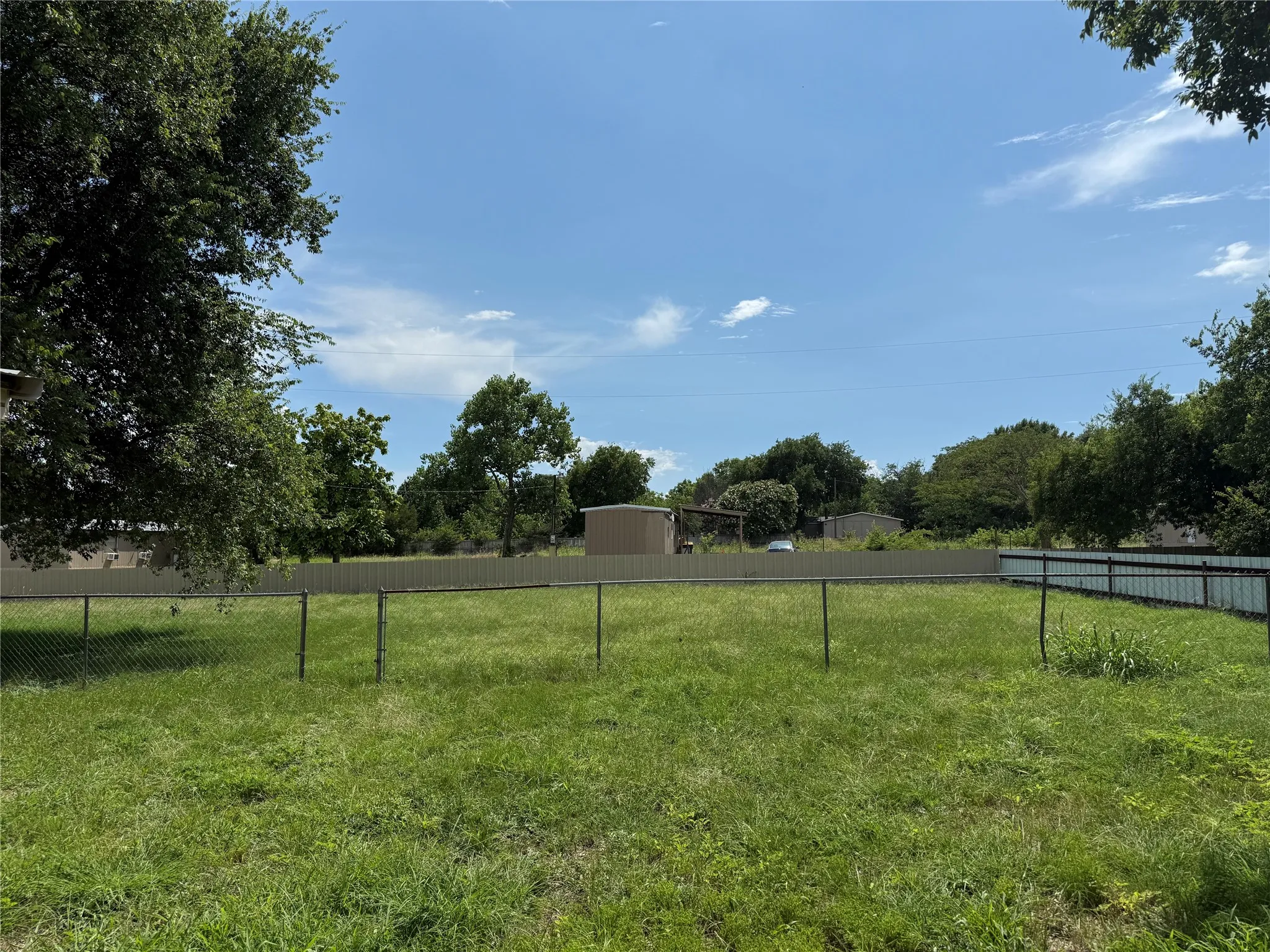 Mobile Home For Rent in Ellis County , 3277 Hidalgo B, Waxahachie, Texas 75167, 2 Bedroom, 2 Bathroom, Garage spaces, 800 Sqft, built in 1980, mls#21375498, Real Estate Agent in Waxahachie, Homes For Rent in Ellis county, Homes For Rent in Waxahachie, Realtor in Waxahachie Texas, Real Estate Brokerage Independent Realty Texas, Luminita Cordes Realtor
