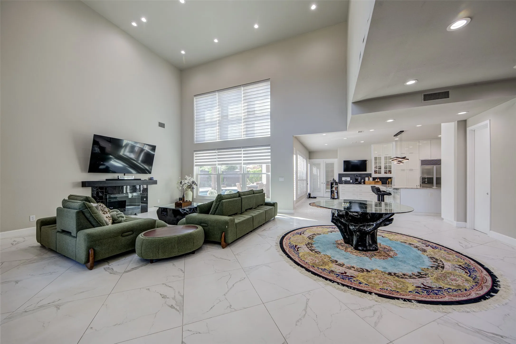 Single Family Residence For Sale in Denton County , 6604 Myrtle Beach Drive, Plano, Texas 75093, 3 Bedroom, 3 Bathroom, 3 Garage spaces, 3,185 Sqft, built in 1988, mls#21373019, Real Estate Agent in Plano, Homes For Sale in Denton county, Homes For Sale in Plano, Realtor in Plano Texas, Real Estate Brokerage Independent Realty Texas, Luminita Cordes Realtor