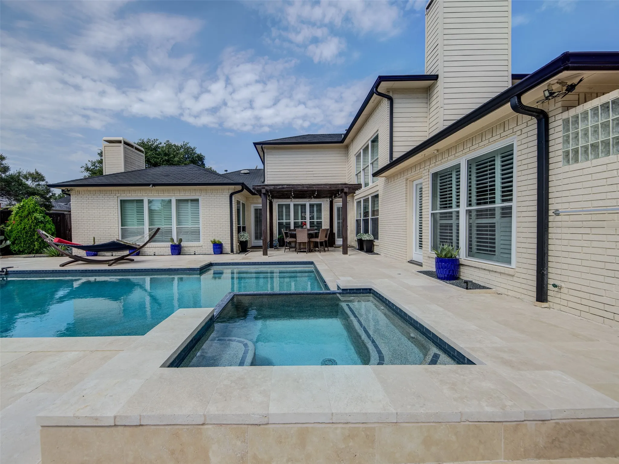 Single Family Residence For Sale in Denton County , 6604 Myrtle Beach Drive, Plano, Texas 75093, 3 Bedroom, 3 Bathroom, 3 Garage spaces, 3,185 Sqft, built in 1988, mls#21373019, Real Estate Agent in Plano, Homes For Sale in Denton county, Homes For Sale in Plano, Realtor in Plano Texas, Real Estate Brokerage Independent Realty Texas, Luminita Cordes Realtor