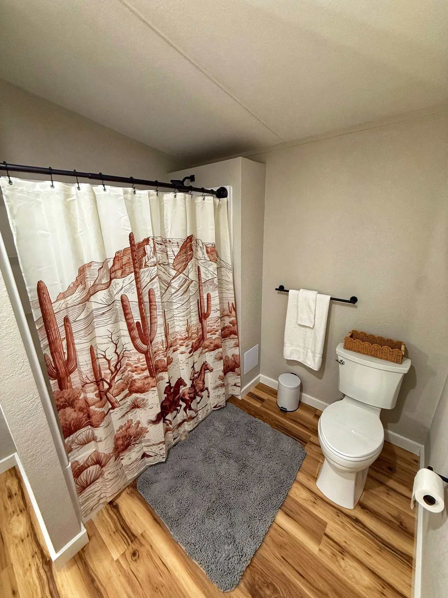 Mobile Home For Sale in Cooke County , 7528 Fm 2071, Gainesville, Texas 76240, 3 Bedroom, 2 Bathroom, Garage spaces, 1,501 Sqft, built in 2018, mls#21375548, Real Estate Agent in Gainesville, Homes For Sale in Cooke county, Homes For Sale in Gainesville, Realtor in Gainesville Texas, Real Estate Brokerage Independent Realty Texas, Luminita Cordes Realtor