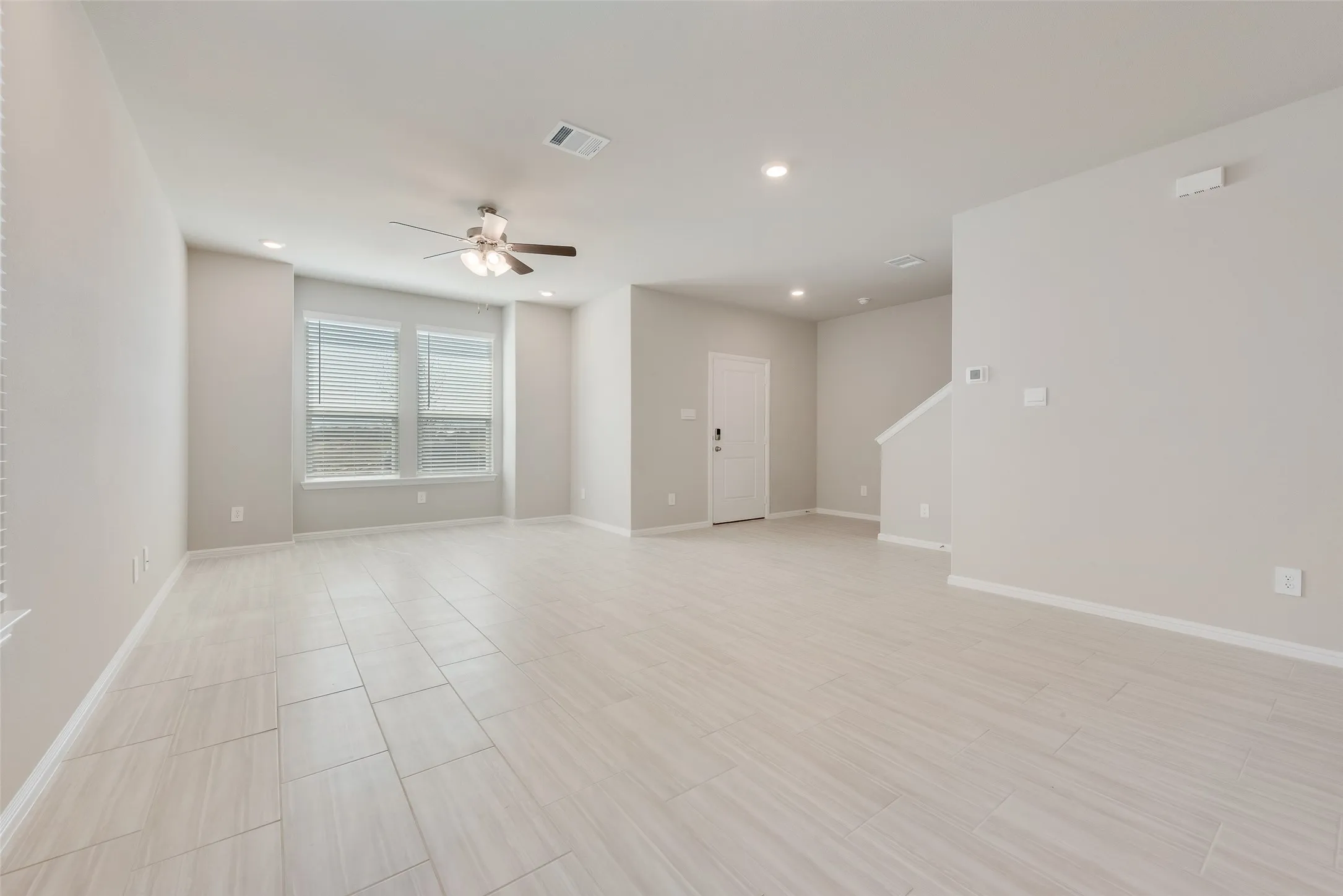 Single Family Residence For Rent in Tarrant County , 3029 Strawberry Farm Lane, Fort Worth, Texas 76140, 3 Bedroom, 3 Bathroom, 2 Garage spaces, 1,606 Sqft, built in 2024, mls#21375533, Real Estate Agent in Fort Worth, Homes For Rent in Tarrant county, Homes For Rent in Fort Worth, Realtor in Fort Worth Texas, Real Estate Brokerage Independent Realty Texas, Luminita Cordes Realtor
