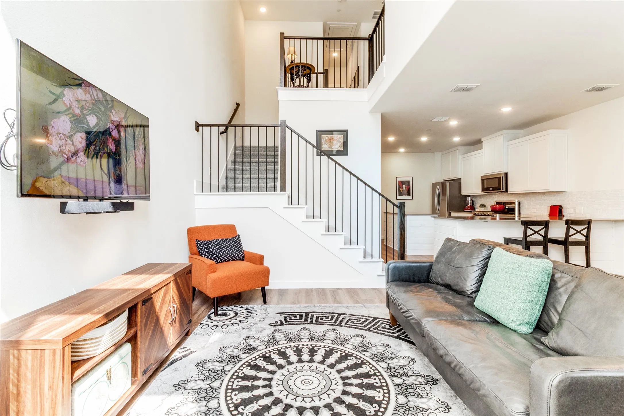Townhouse For Sale in Collin County , 613 Collier Drive, Plano, Texas 75075, 2 Bedroom, 3 Bathroom, 2 Garage spaces, 1,672 Sqft, built in 2021, mls#21373594, Real Estate Agent in Plano, Homes For Sale in Collin county, Homes For Sale in Plano, Realtor in Plano Texas, Real Estate Brokerage Independent Realty Texas, Luminita Cordes Realtor