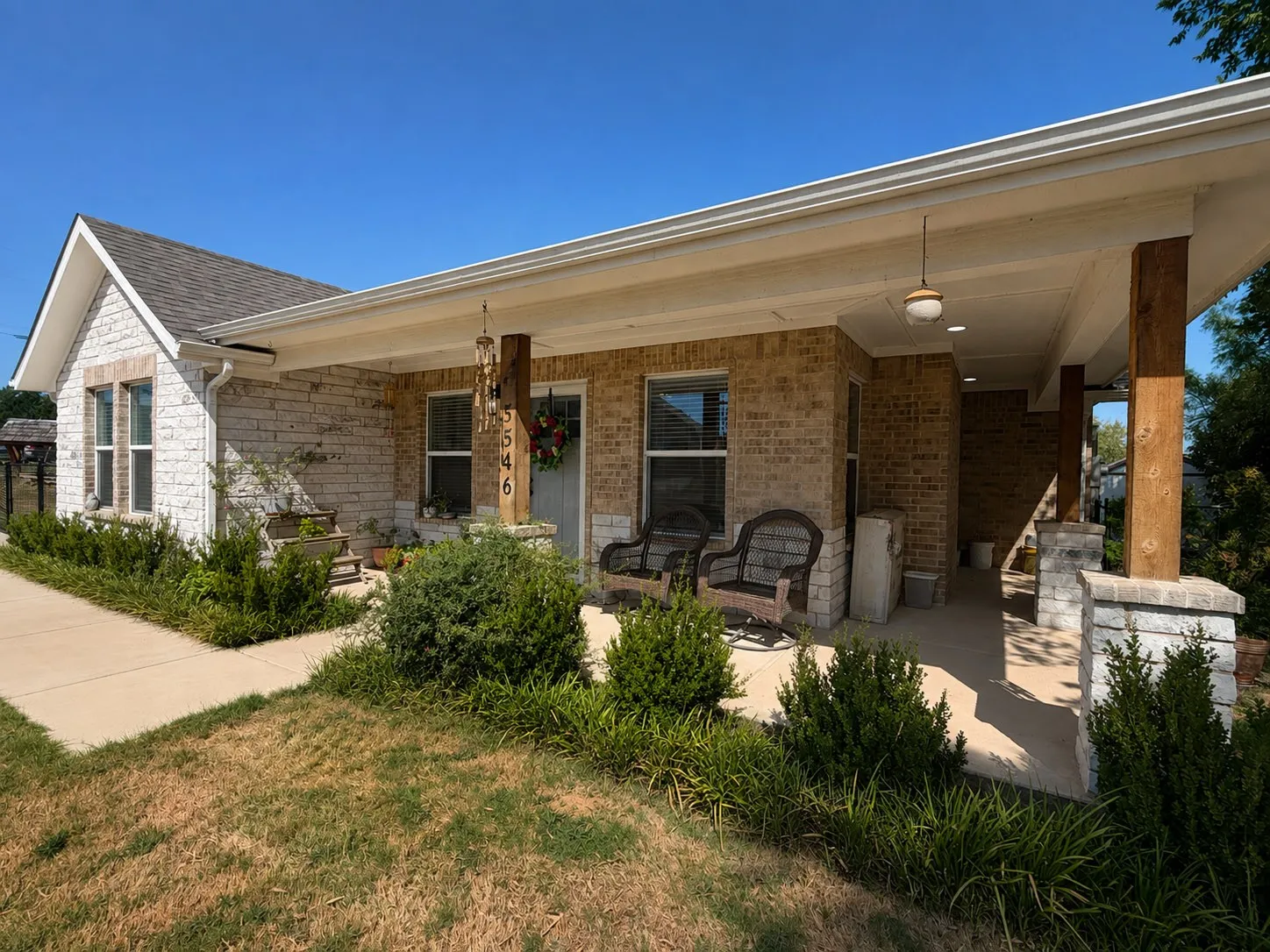 Single Family Residence For Sale in Hood County , 5546 Mesa Loop, Granbury, Texas 76048, 2 Bedroom, 2 Bathroom, Garage spaces, 1,313 Sqft, built in 2023, mls#21375281, Real Estate Agent in Granbury, Homes For Sale in Hood county, Homes For Sale in Granbury, Realtor in Granbury Texas, Real Estate Brokerage Independent Realty Texas, Luminita Cordes Realtor