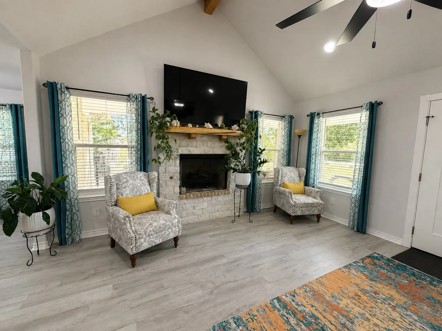 Single Family Residence For Sale in Hood County , 5546 Mesa Loop, Granbury, Texas 76048, 2 Bedroom, 2 Bathroom, Garage spaces, 1,313 Sqft, built in 2023, mls#21375281, Real Estate Agent in Granbury, Homes For Sale in Hood county, Homes For Sale in Granbury, Realtor in Granbury Texas, Real Estate Brokerage Independent Realty Texas, Luminita Cordes Realtor