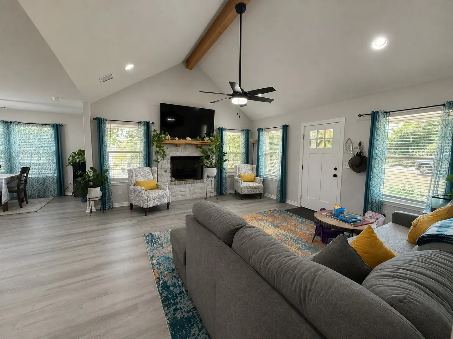 Single Family Residence For Sale in Hood County , 5546 Mesa Loop, Granbury, Texas 76048, 2 Bedroom, 2 Bathroom, Garage spaces, 1,313 Sqft, built in 2023, mls#21375281, Real Estate Agent in Granbury, Homes For Sale in Hood county, Homes For Sale in Granbury, Realtor in Granbury Texas, Real Estate Brokerage Independent Realty Texas, Luminita Cordes Realtor