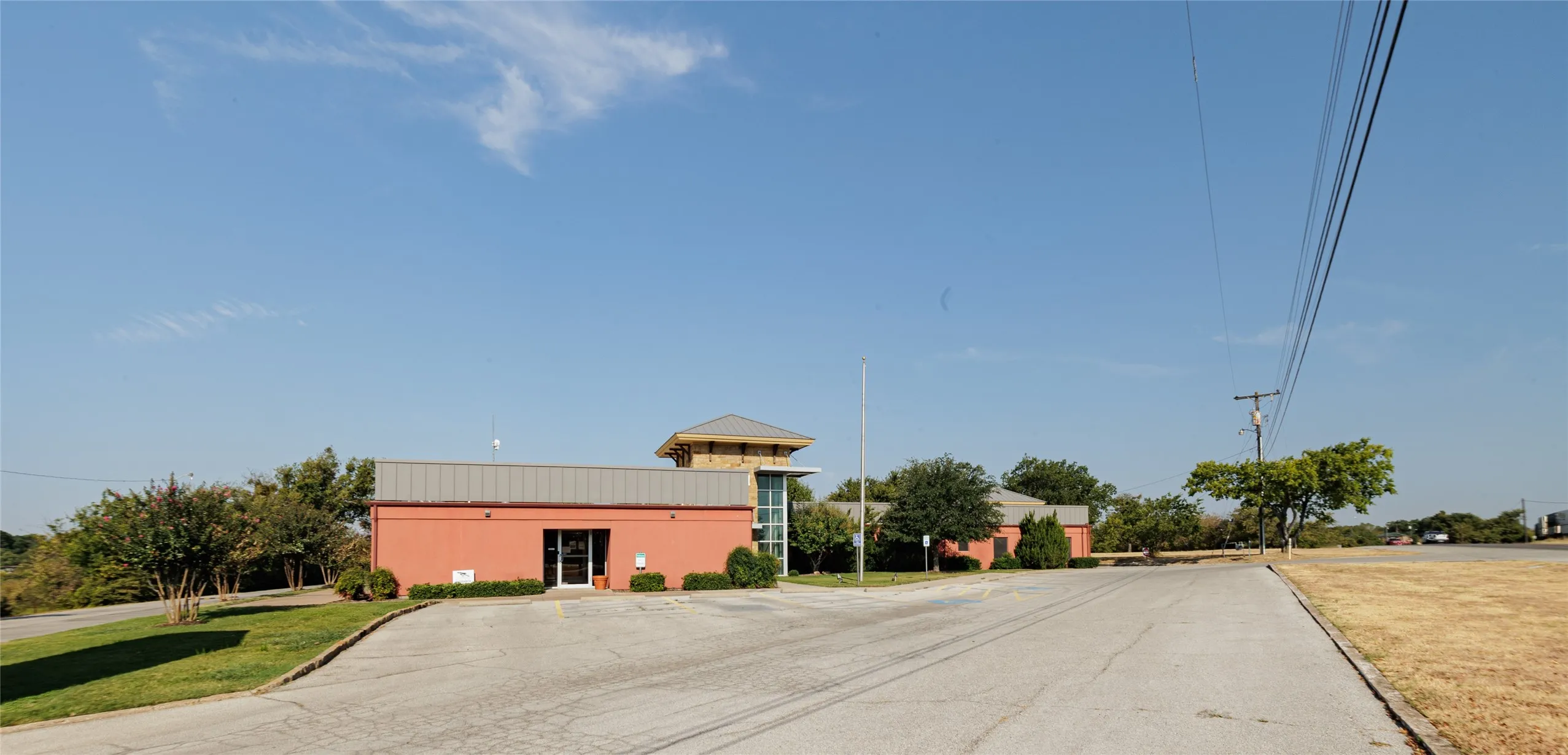 Office For Sale in Wise County , 1210 S Business 287 Highway, Decatur, Texas 76234, 0, 0, Garage spaces, 0 Sqft, built in 1968, mls#21373590, Real Estate Agent in Decatur, Homes For Sale in Wise county, Homes For Sale in Decatur, Realtor in Decatur Texas, Real Estate Brokerage Independent Realty Texas, Luminita Cordes Realtor