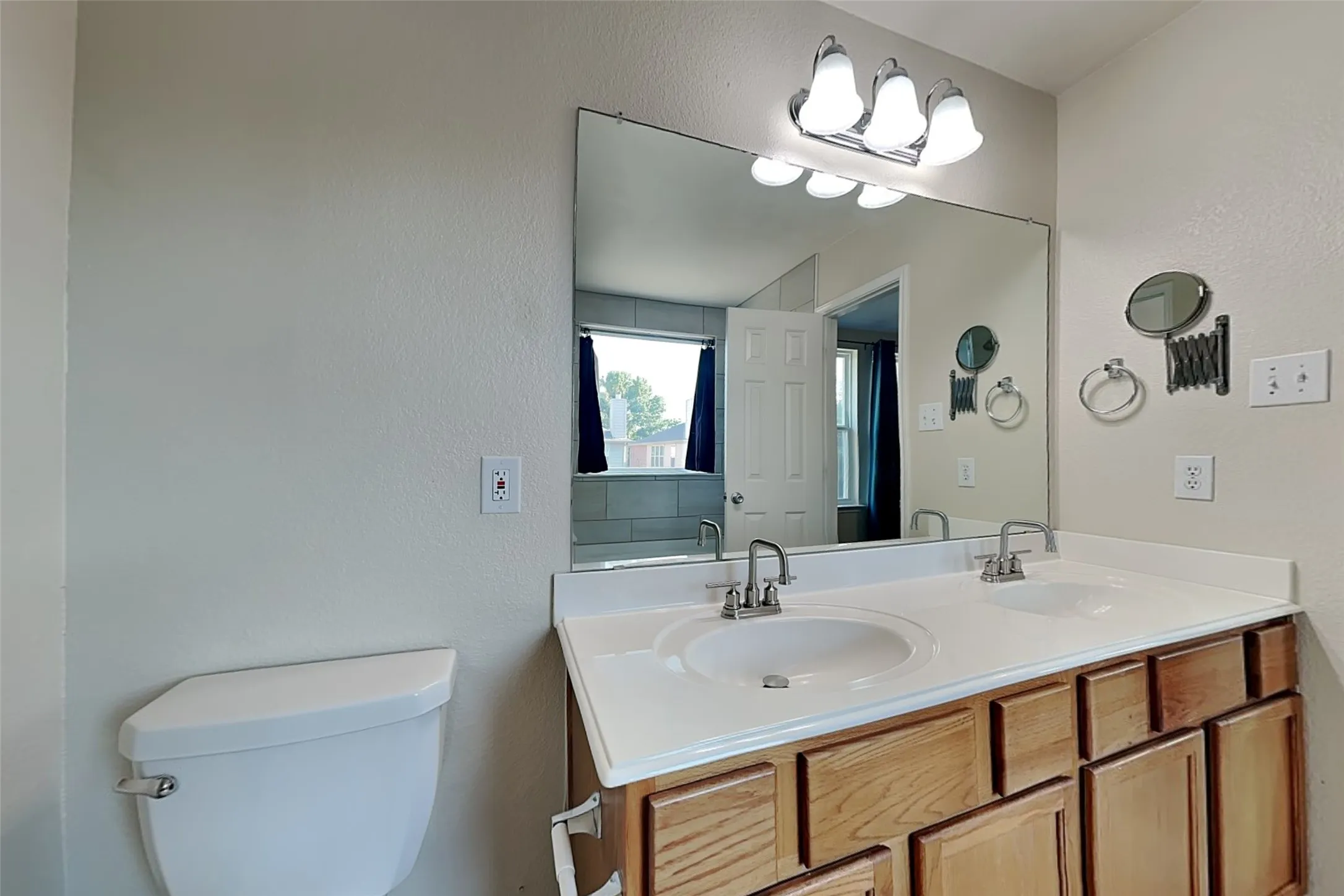 Single Family Residence For Rent in Collin County , 10133 Coolidge Drive, Mc Kinney, Texas 75072, 4 Bedroom, 3 Bathroom, 2 Garage spaces, 2,689 Sqft, built in 2005, mls#21375543, Real Estate Agent in Mc Kinney, Homes For Rent in Collin county, Homes For Rent in Mc Kinney, Realtor in Mc Kinney Texas, Real Estate Brokerage Independent Realty Texas, Luminita Cordes Realtor