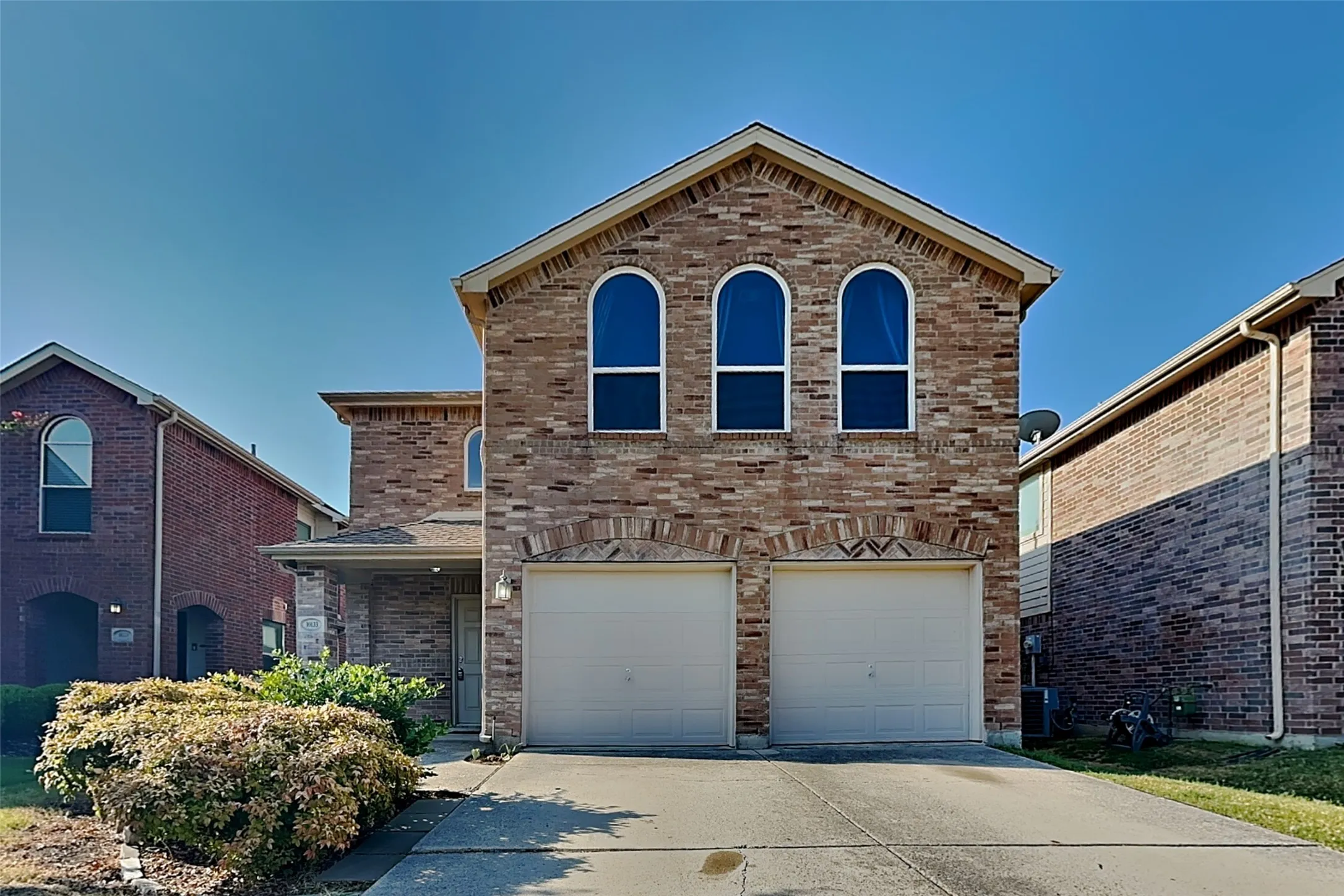 Single Family Residence For Rent in Collin County , 10133 Coolidge Drive, Mc Kinney, Texas 75072, 4 Bedroom, 3 Bathroom, 2 Garage spaces, 2,689 Sqft, built in 2005, mls#21375543, Real Estate Agent in Mc Kinney, Homes For Rent in Collin county, Homes For Rent in Mc Kinney, Realtor in Mc Kinney Texas, Real Estate Brokerage Independent Realty Texas, Luminita Cordes Realtor