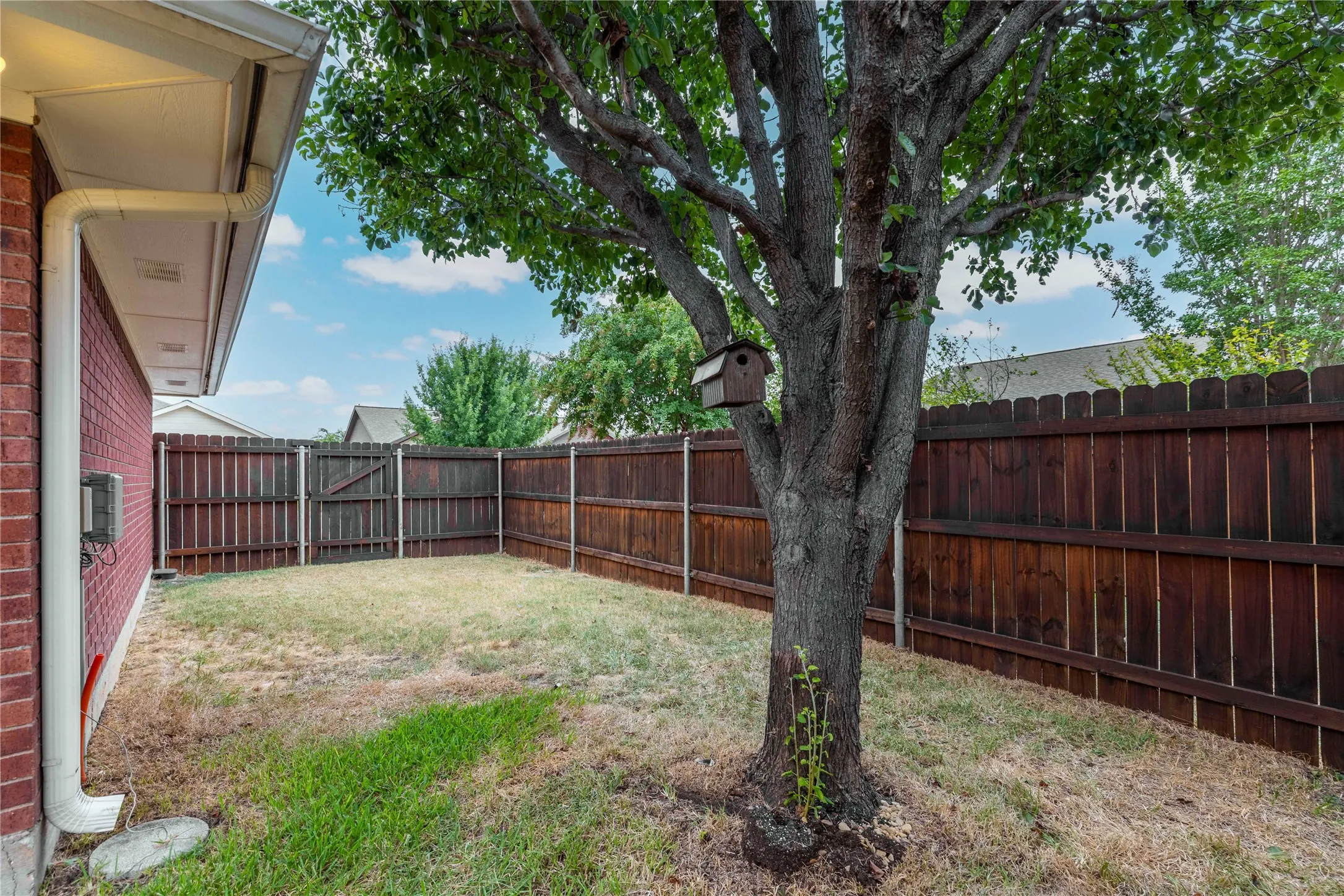 Single Family Residence For Sale in Brown County , 189 Abby Road, Early, Texas 76802, 3 Bedroom, 2 Bathroom, 2 Garage spaces, 1,507 Sqft, built in 2006, mls#21375558, Real Estate Agent in Early, Homes For Sale in Brown county, Homes For Sale in Early, Realtor in Early Texas, Real Estate Brokerage Independent Realty Texas, Luminita Cordes Realtor