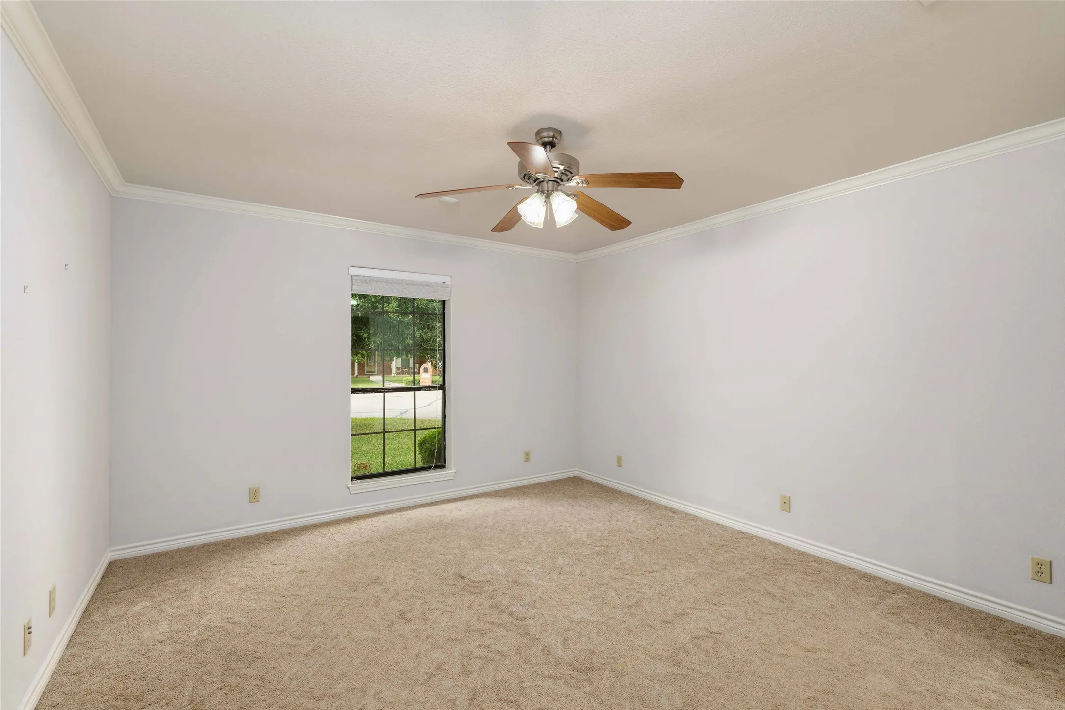 Single Family Residence For Sale in Brown County , 189 Abby Road, Early, Texas 76802, 3 Bedroom, 2 Bathroom, 2 Garage spaces, 1,507 Sqft, built in 2006, mls#21375558, Real Estate Agent in Early, Homes For Sale in Brown county, Homes For Sale in Early, Realtor in Early Texas, Real Estate Brokerage Independent Realty Texas, Luminita Cordes Realtor