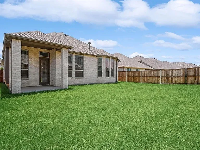 Single Family Residence For Rent in Denton County , 1417 Sumner Street, Aubrey, Texas 76227, 4 Bedroom, 3 Bathroom, 2 Garage spaces, 2,319 Sqft, built in 2021, mls#21375283, Real Estate Agent in Aubrey, Homes For Rent in Denton county, Homes For Rent in Aubrey, Realtor in Aubrey Texas, Real Estate Brokerage Independent Realty Texas, Luminita Cordes Realtor
