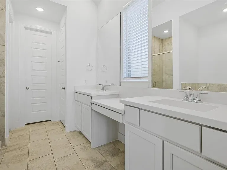 Single Family Residence For Rent in Denton County , 1417 Sumner Street, Aubrey, Texas 76227, 4 Bedroom, 3 Bathroom, 2 Garage spaces, 2,319 Sqft, built in 2021, mls#21375283, Real Estate Agent in Aubrey, Homes For Rent in Denton county, Homes For Rent in Aubrey, Realtor in Aubrey Texas, Real Estate Brokerage Independent Realty Texas, Luminita Cordes Realtor